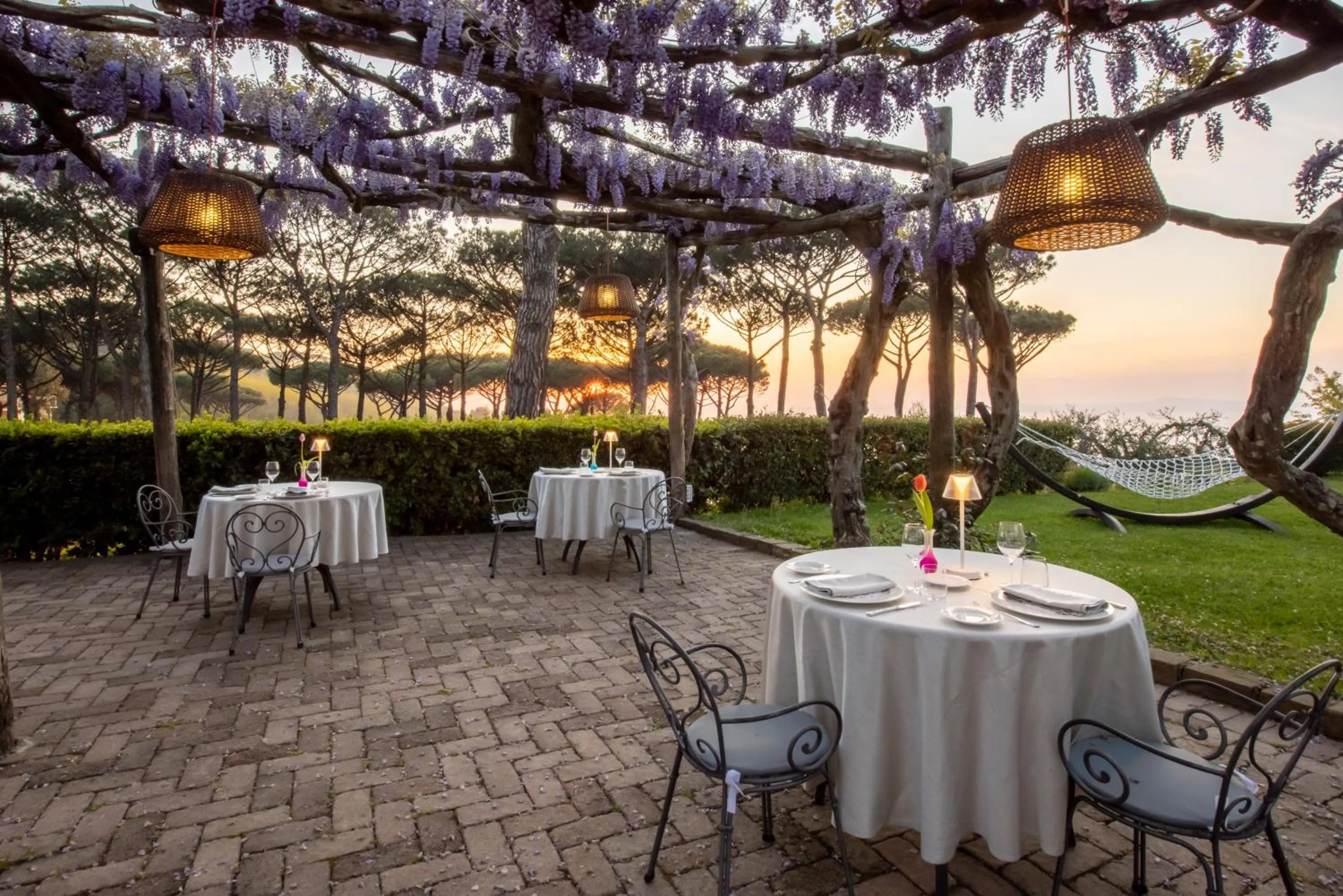 Restaurant/places to eat in Oasi Olimpia Relais