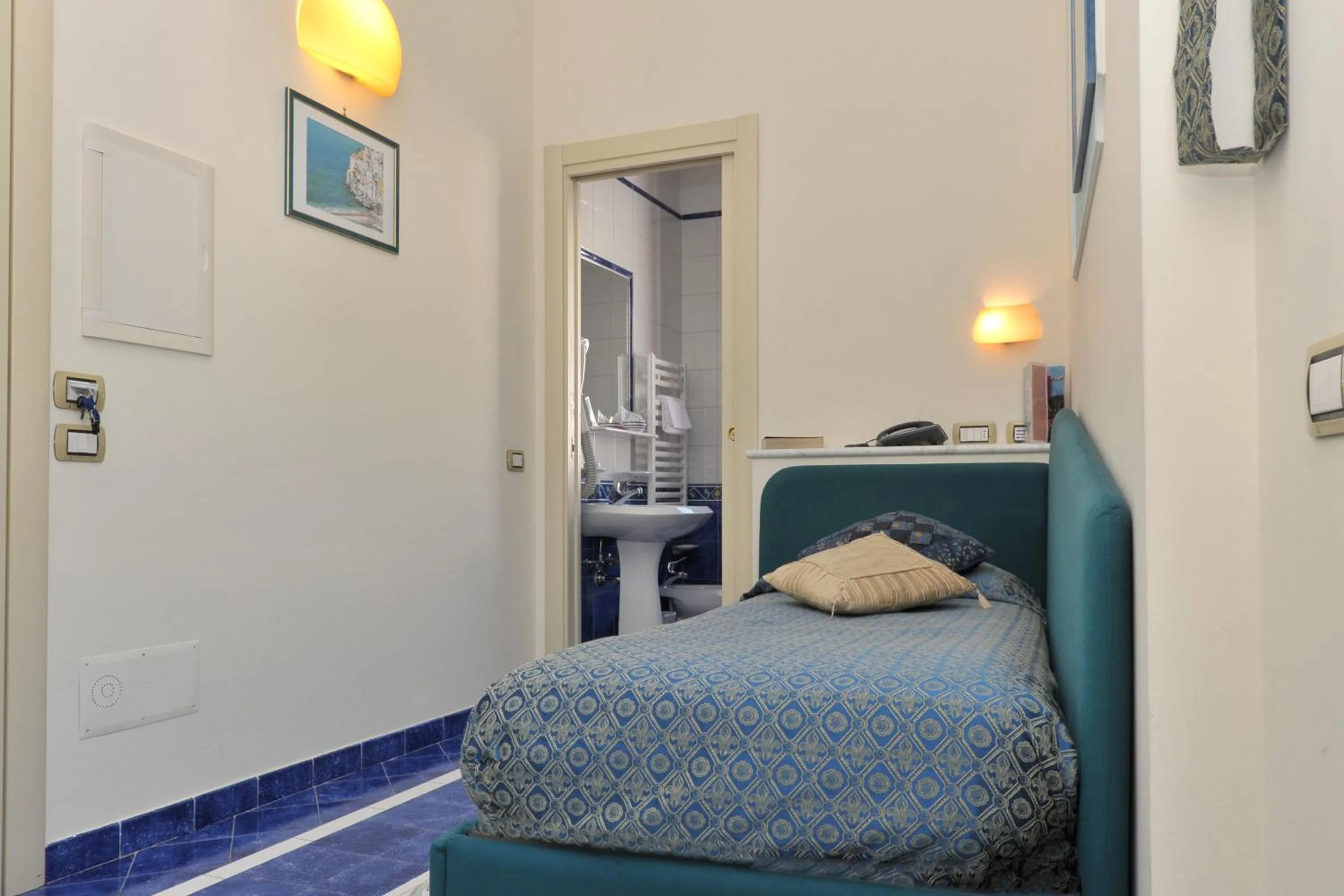 Bed in Hotel Santa Lucia