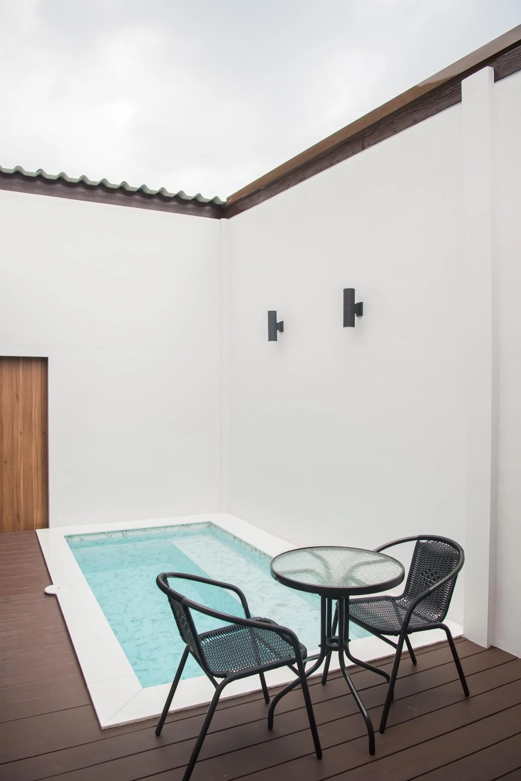 Swimming pool in VEVILLA