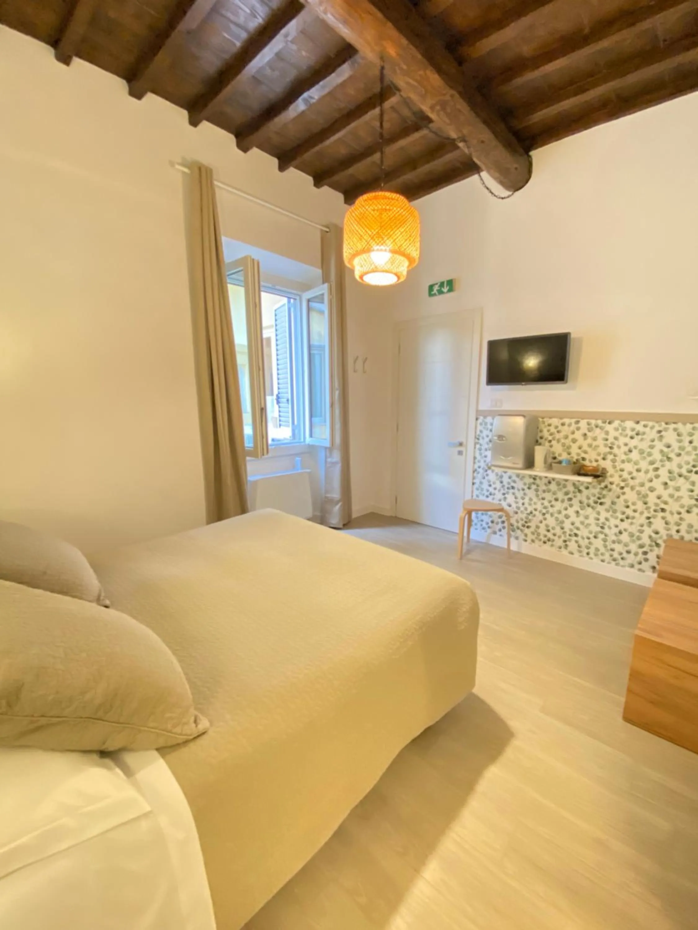 View (from property/room), Bed in Hotel Nella