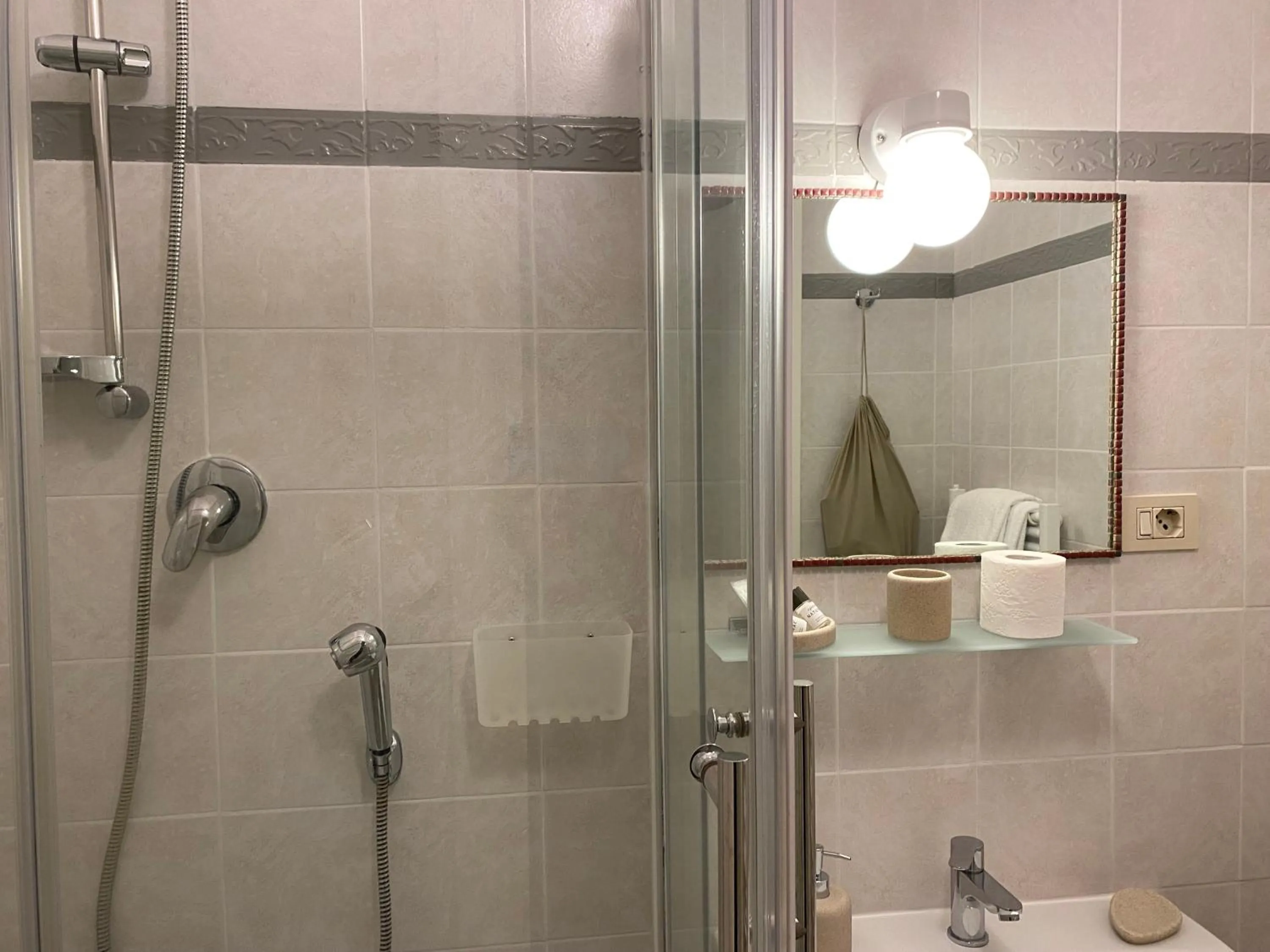 Bathroom in Hotel Nella