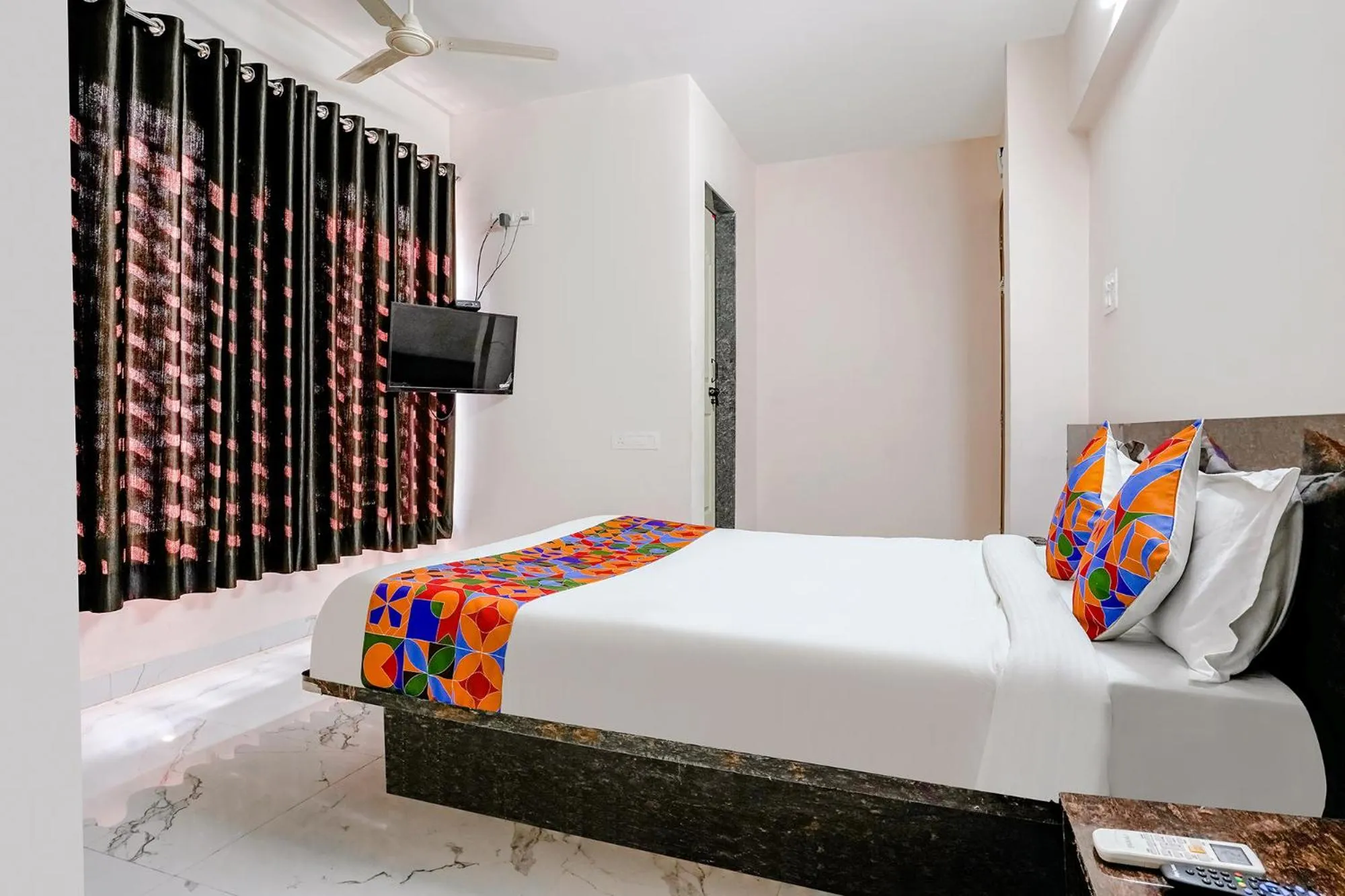 TV and multimedia, Bed in FabHotel Wakad Villa - Nr Amar Business Zone