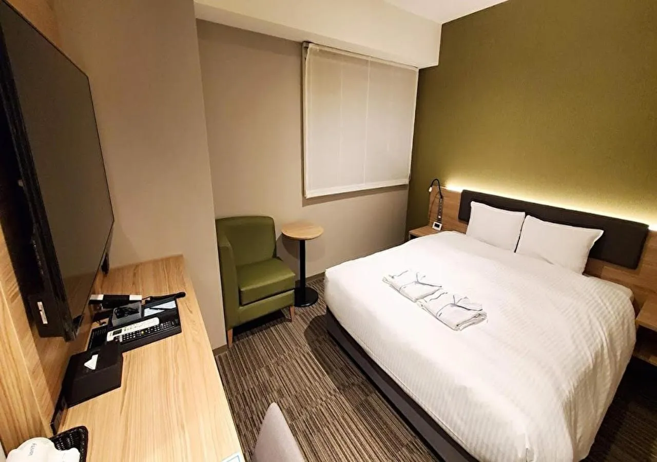 Bed in KEIKYU EX INN HANEDA 3 minutes walk from A2 Exit of Tenkubashi Station