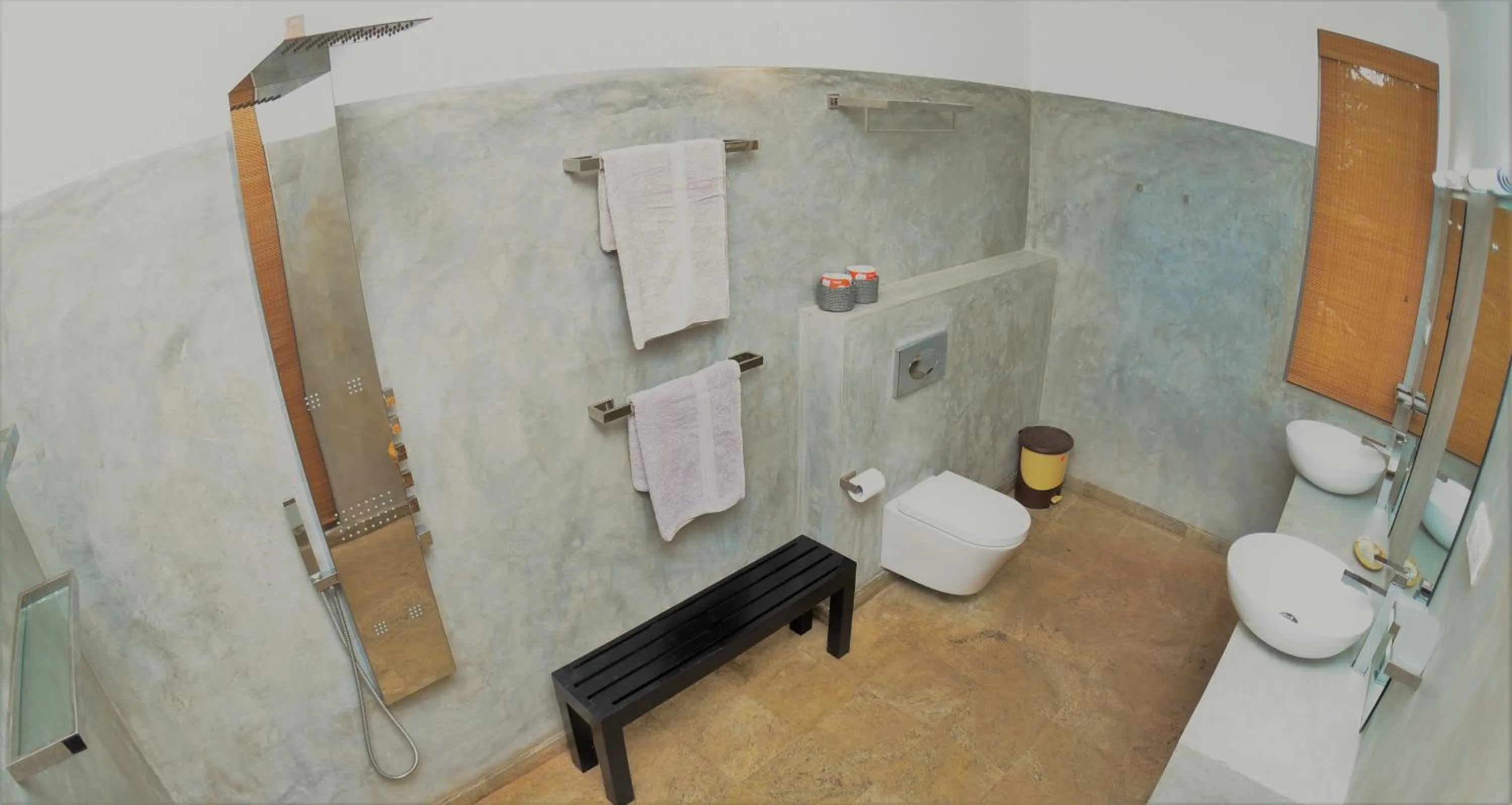 Bathroom in TROPICAL HOUSE - Jungleside Villa