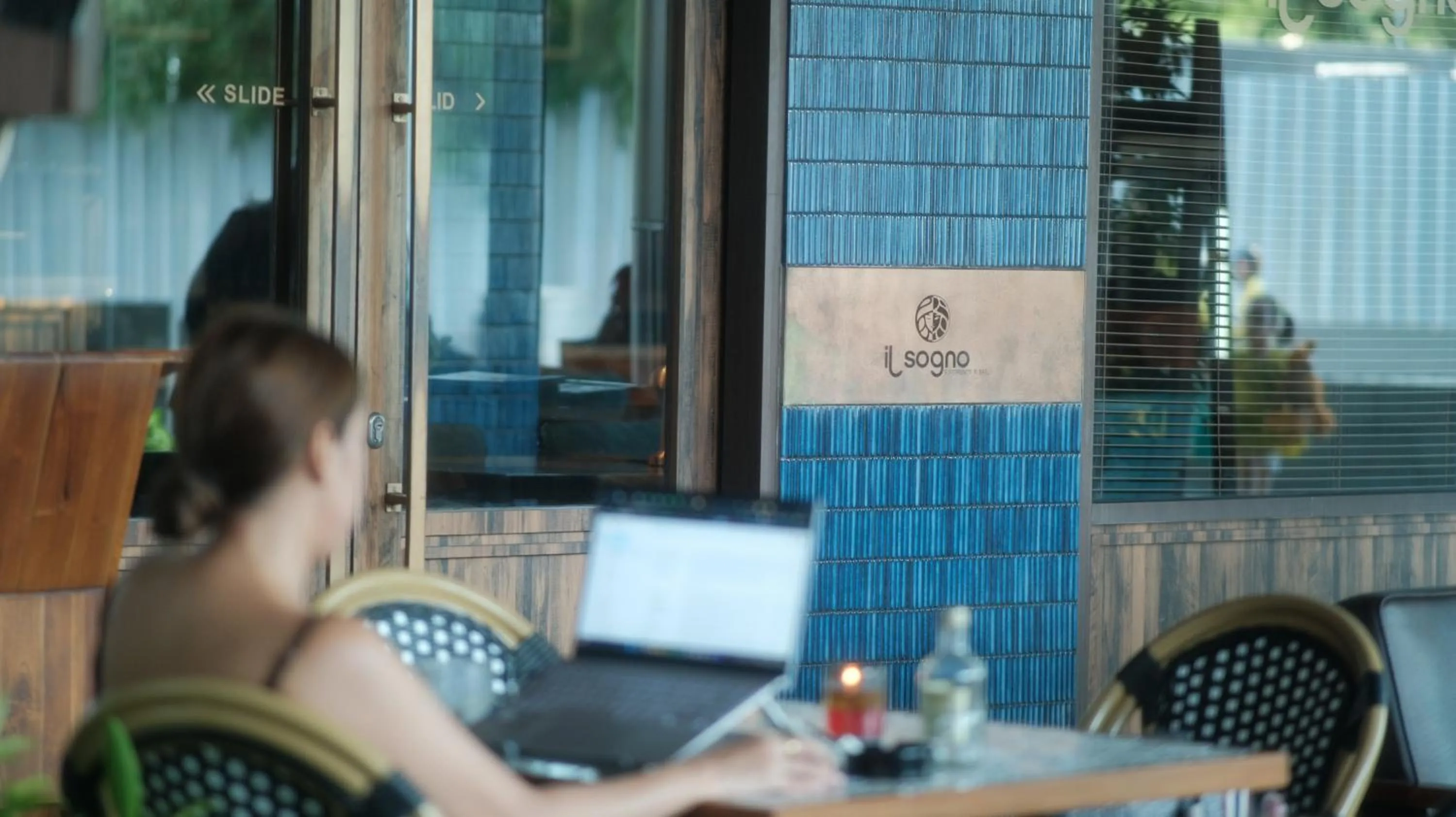 Restaurant/places to eat in Citadines Sudirman Jakarta