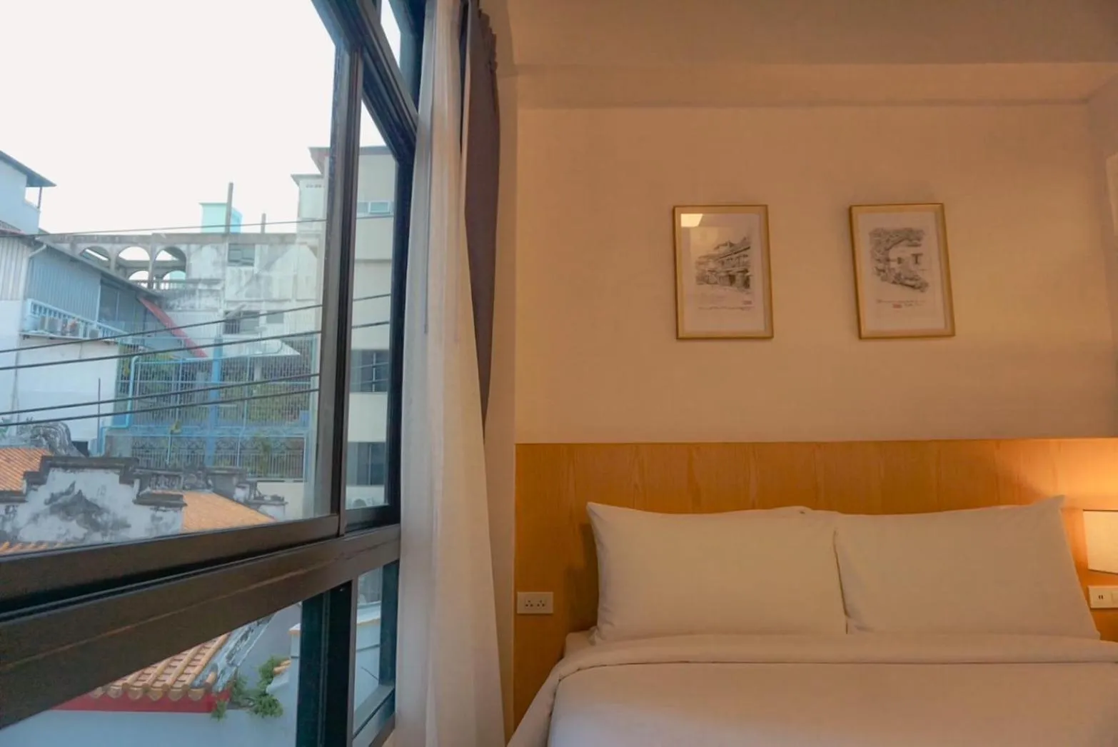 Bed in Ago Hotel Chinatown