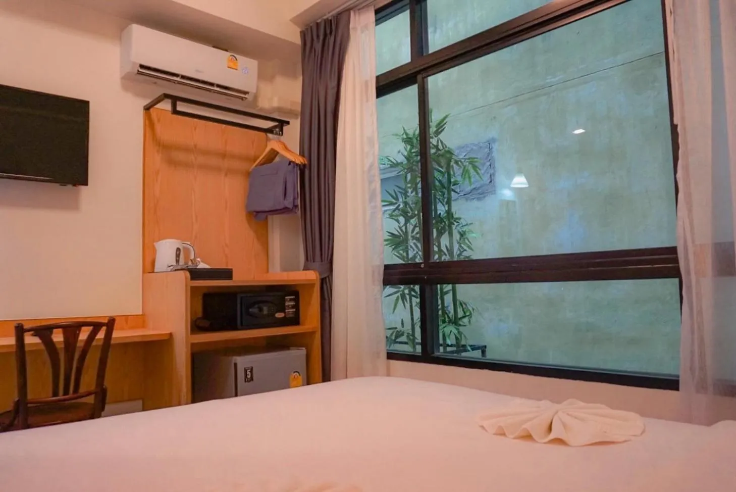 Bed in Ago Hotel Chinatown