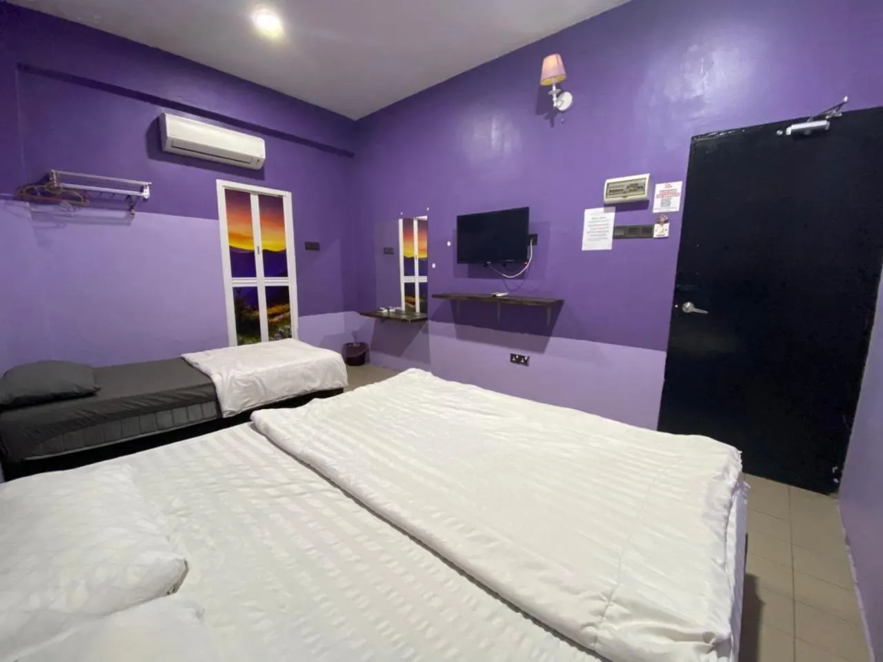 Toilet, Bed in Hotel station 24