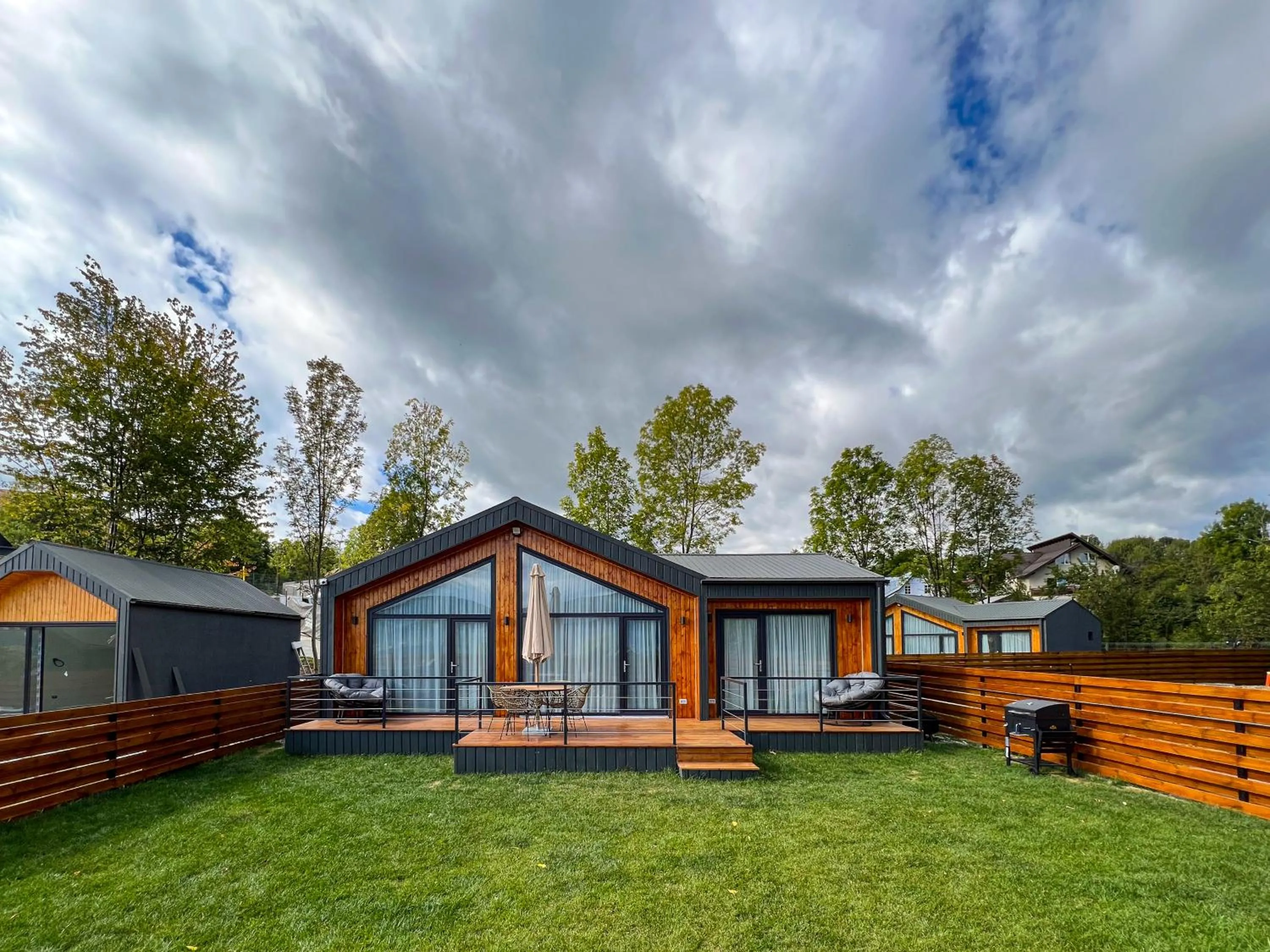 Garden in Moon Village Comarnic