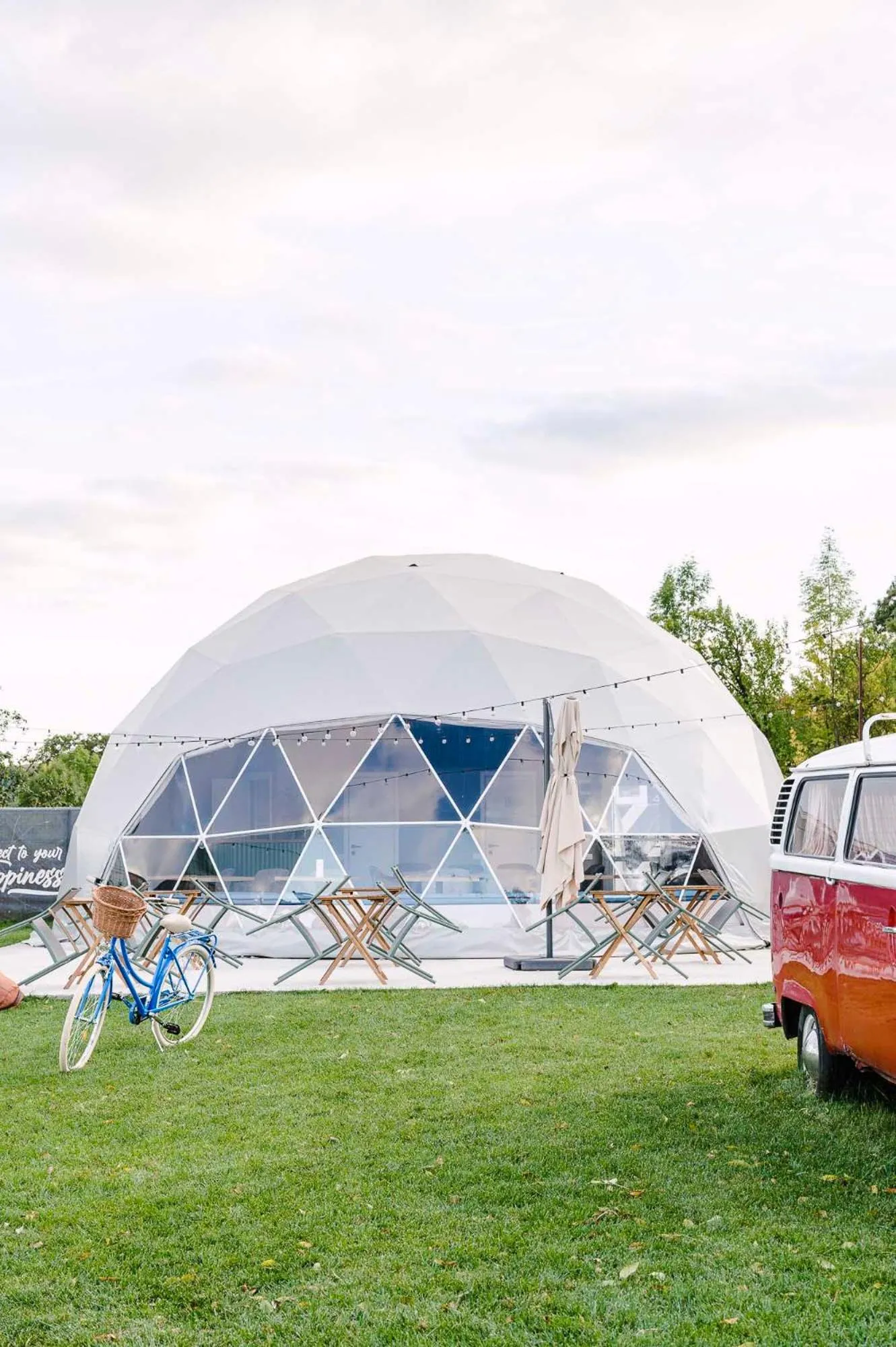 Property building in Moon Village Comarnic