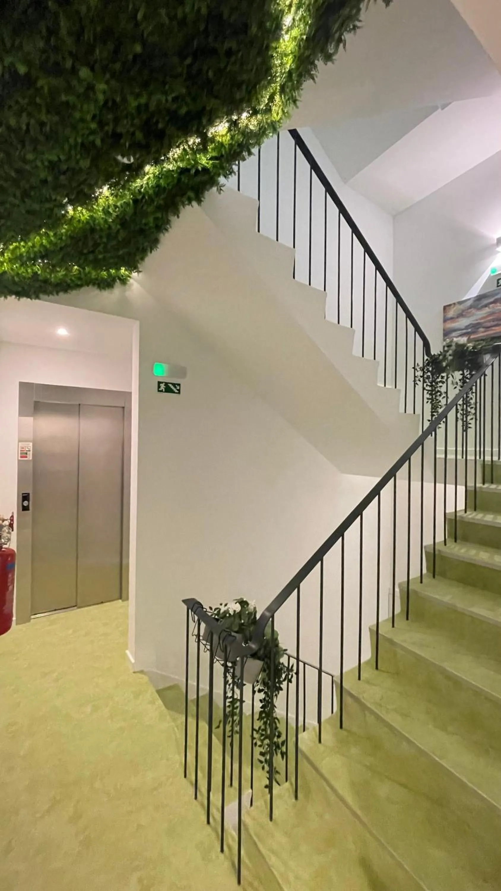 Decorative detail in MyStay Porto São Bento