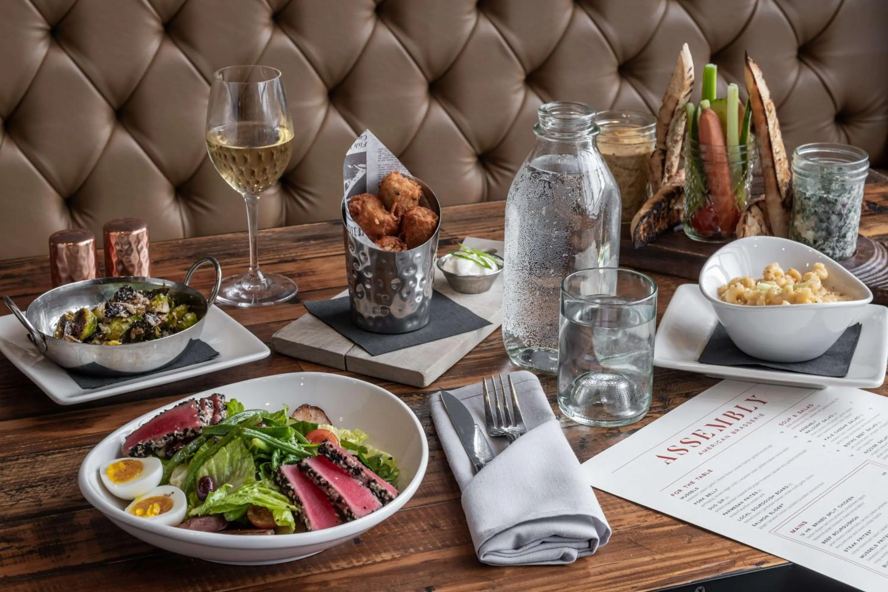 Restaurant/places to eat in Homewood Suites By Hilton Toledo Downtown