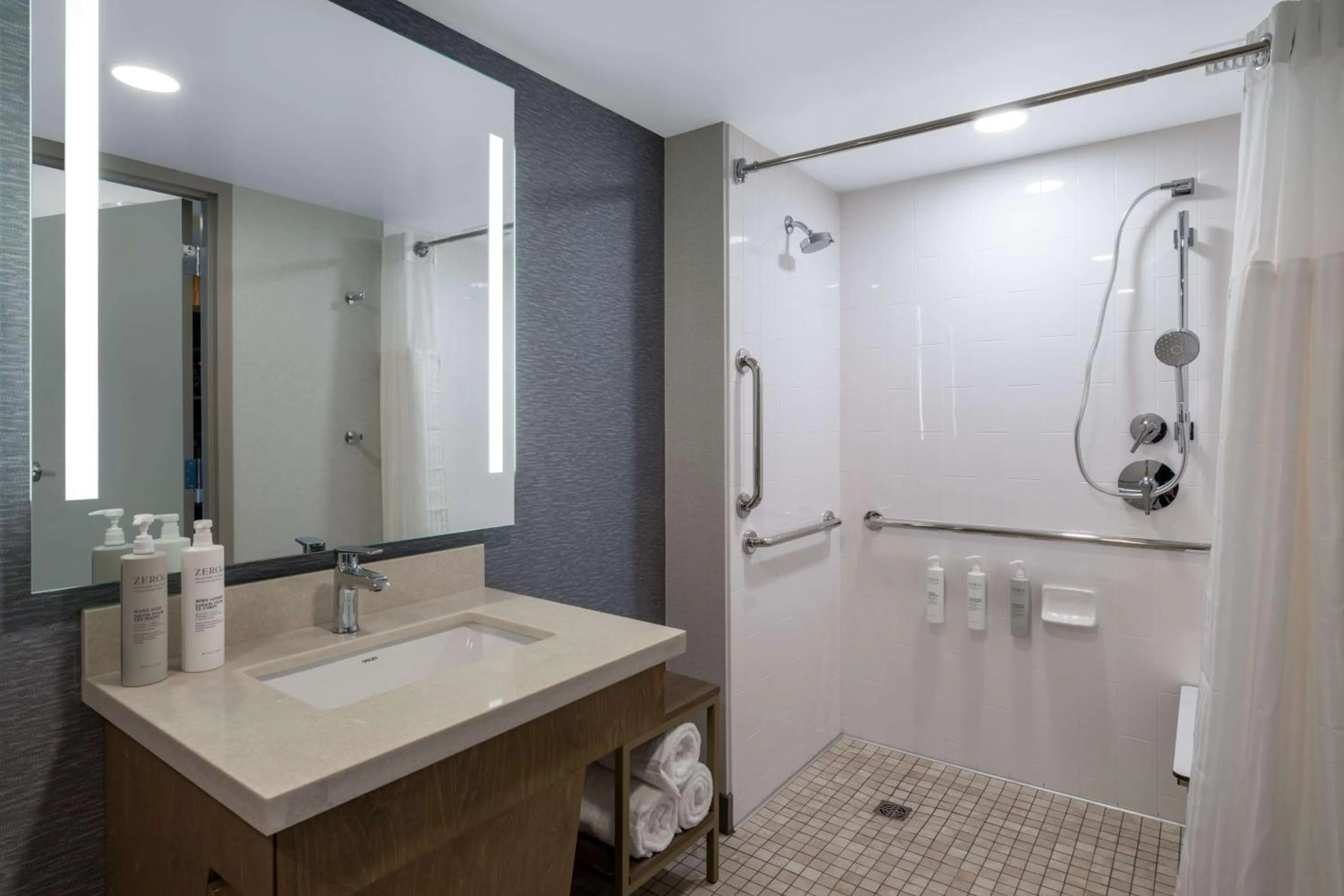 Bathroom in Homewood Suites By Hilton Toledo Downtown