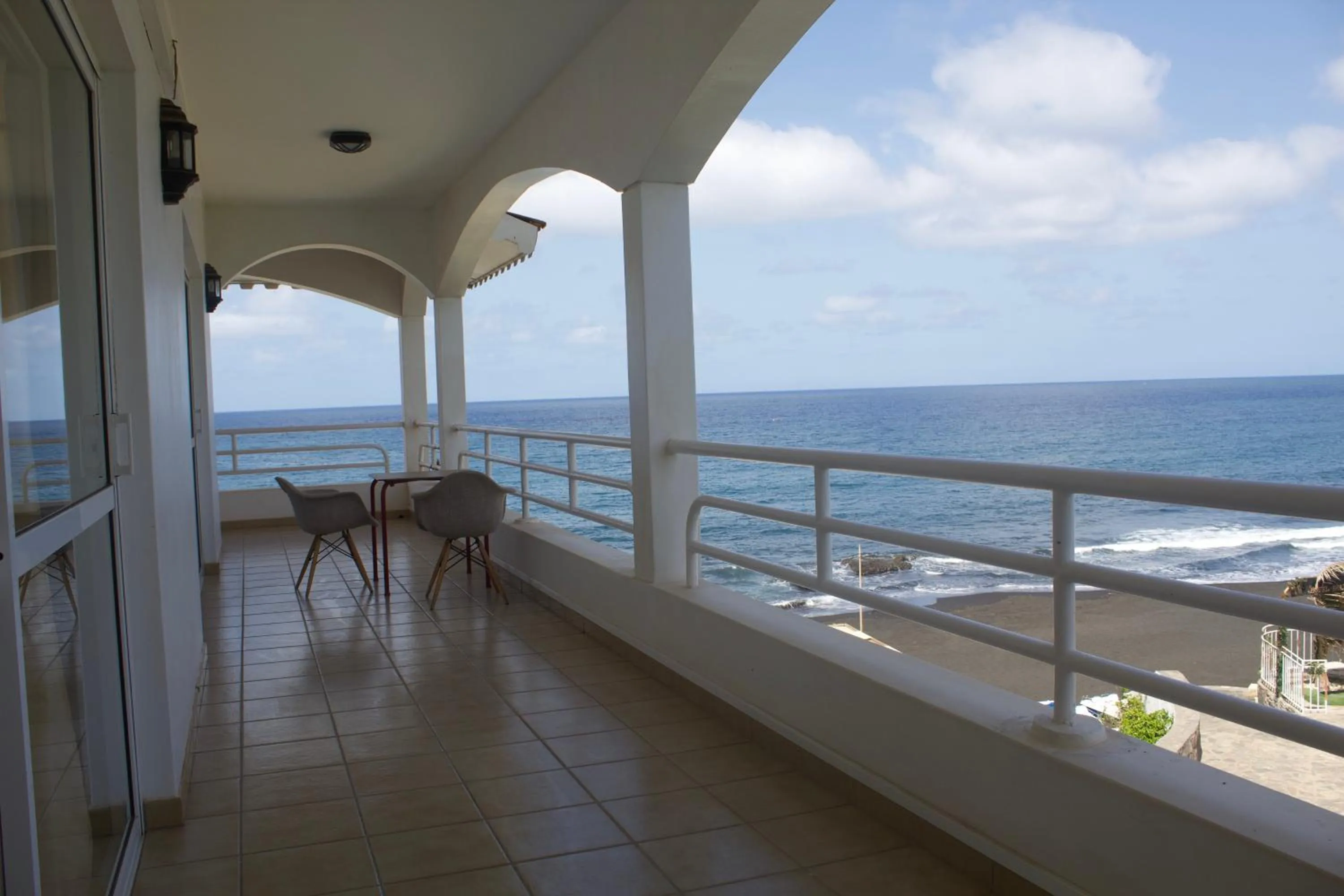 Falucho Paradise Beach