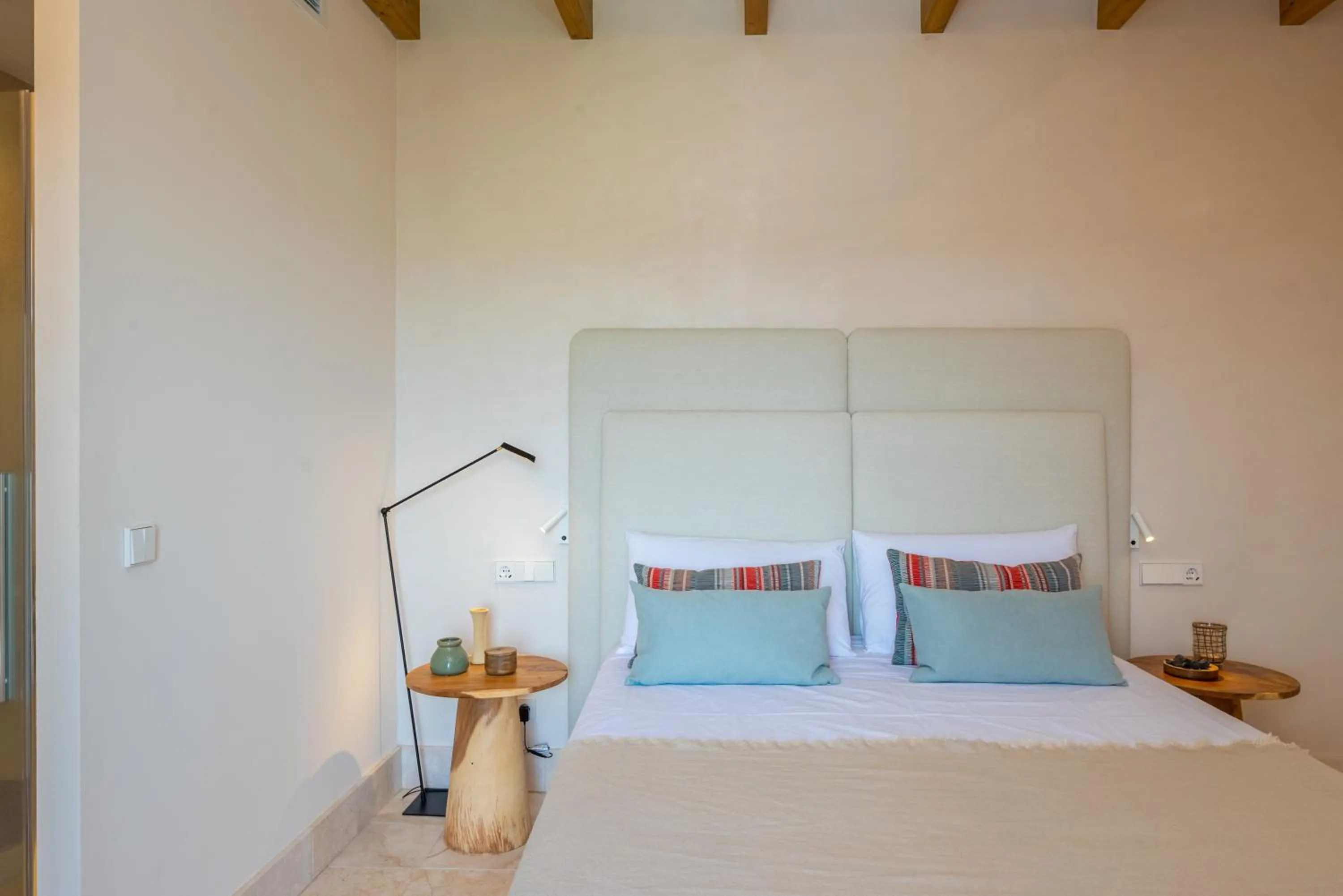 Bedroom, Bed in Casa Aura Hotel