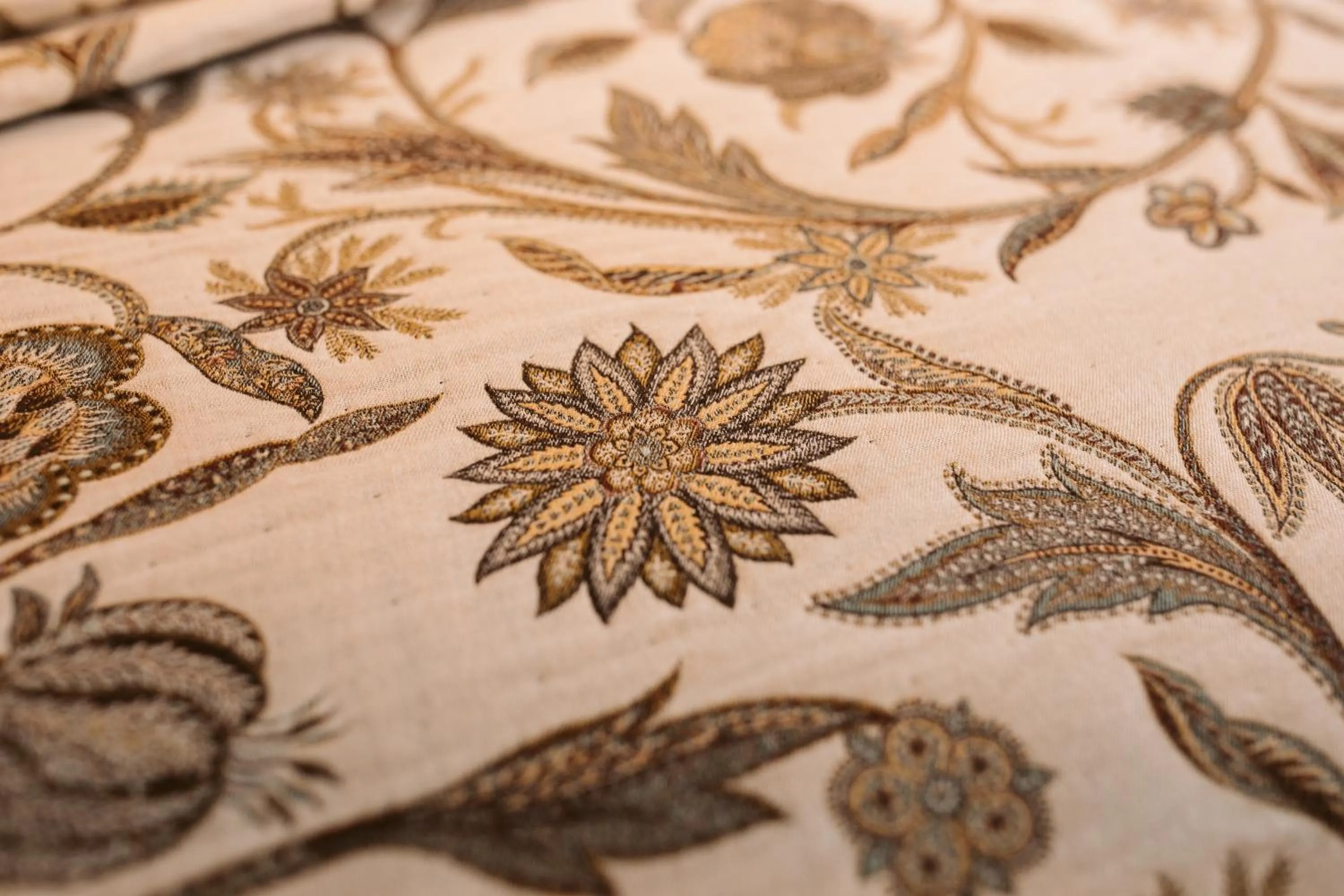 Bed in Casa Aura Hotel