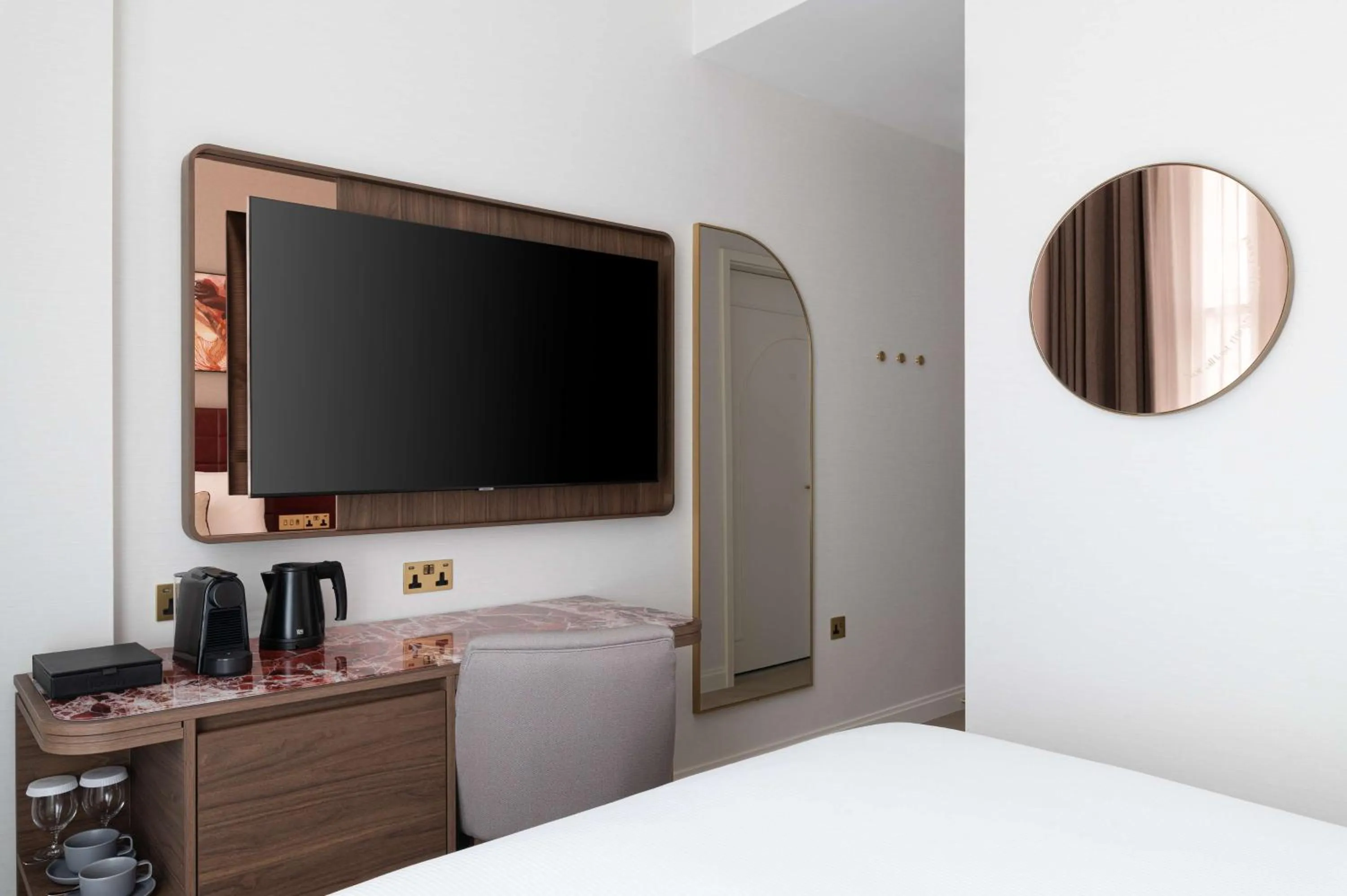 Bed in Lost Property St Pauls London, Curio Collection By Hilton