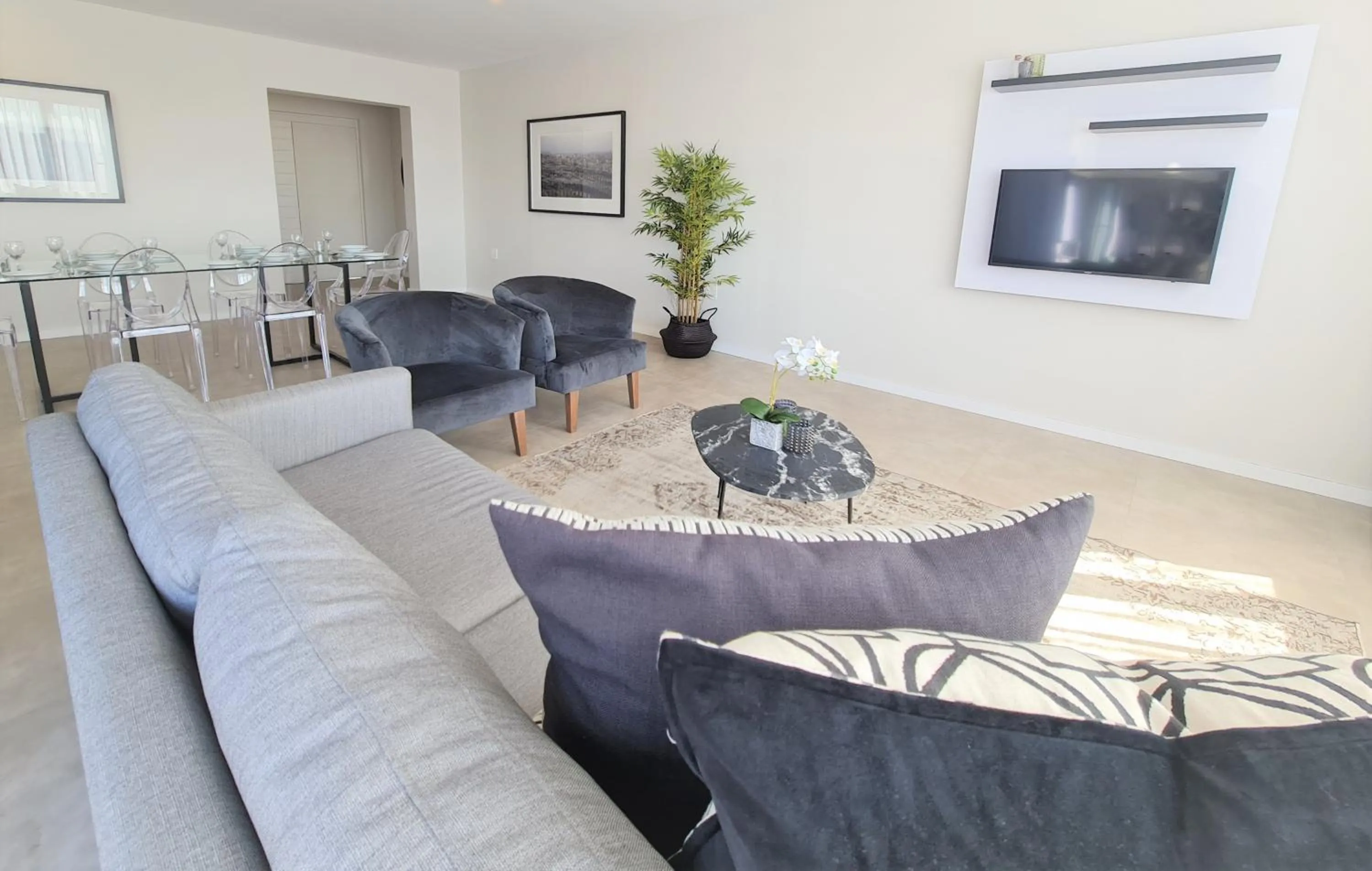 Living room in MINT Apartments Greenside