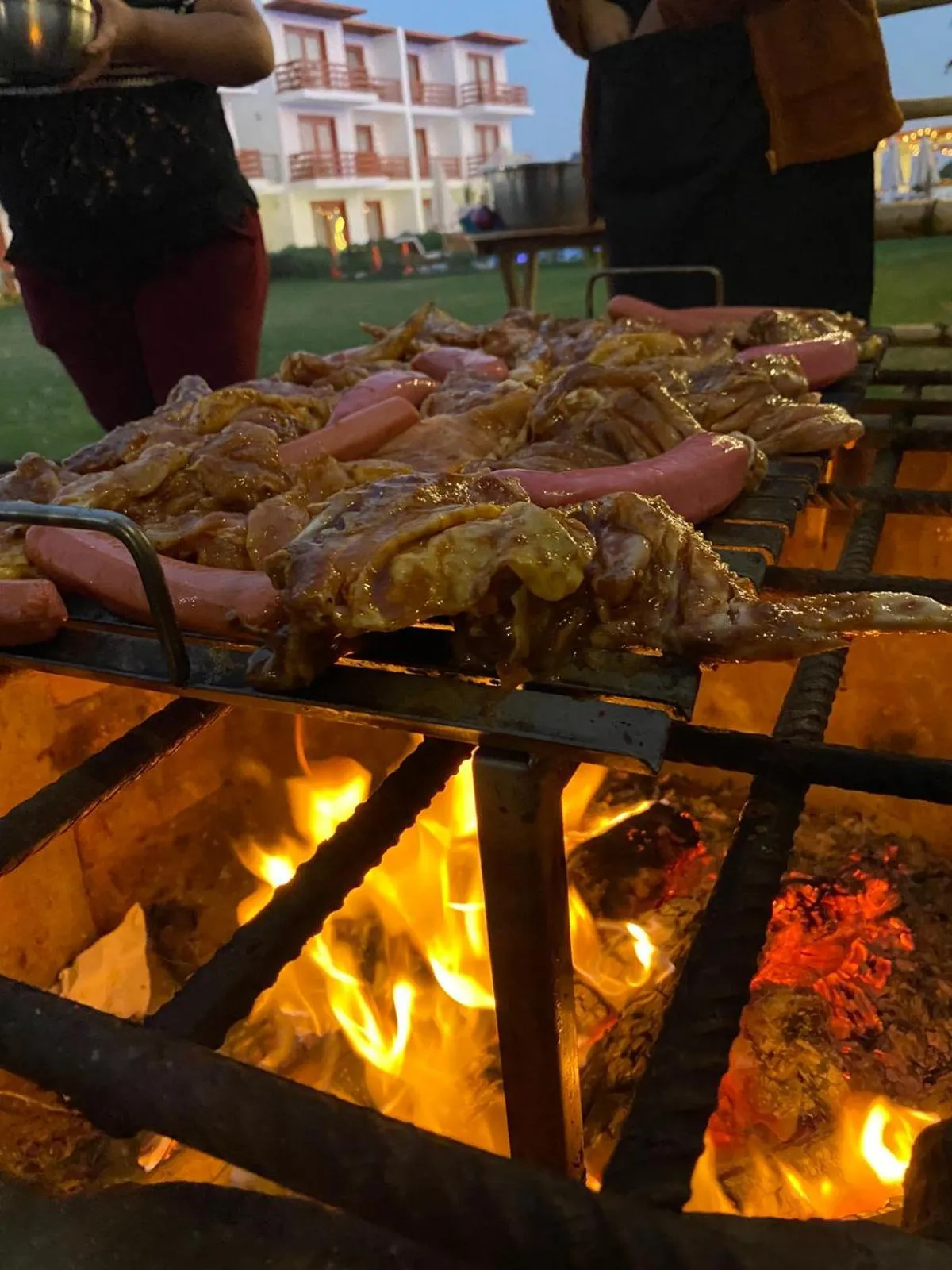 Restaurant/places to eat in Hotel La Colina