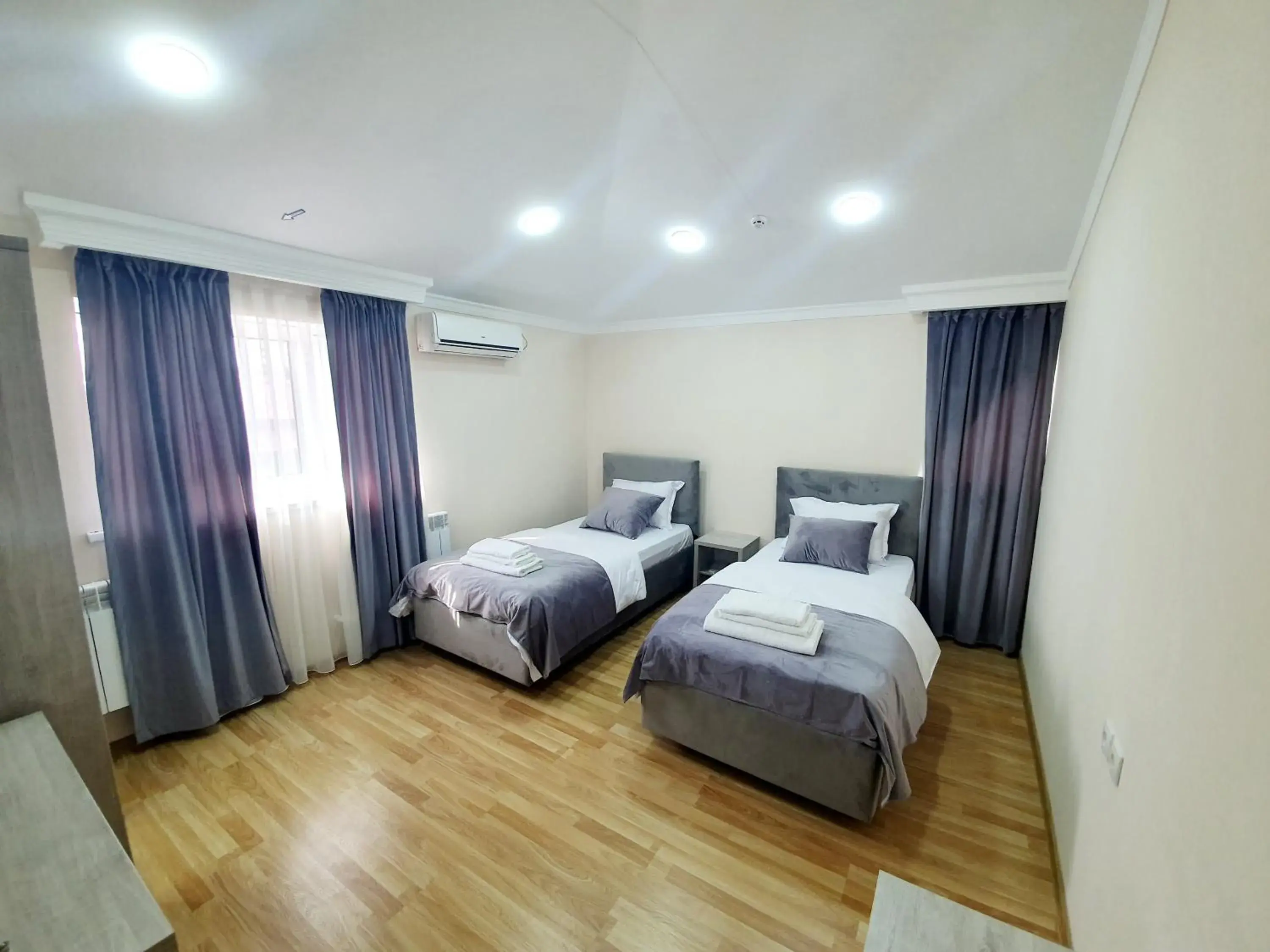 Twin Room with Bathroom in Hotel Shosh Boutique Twin Room with Bathroom in Hotel Shosh Boutique