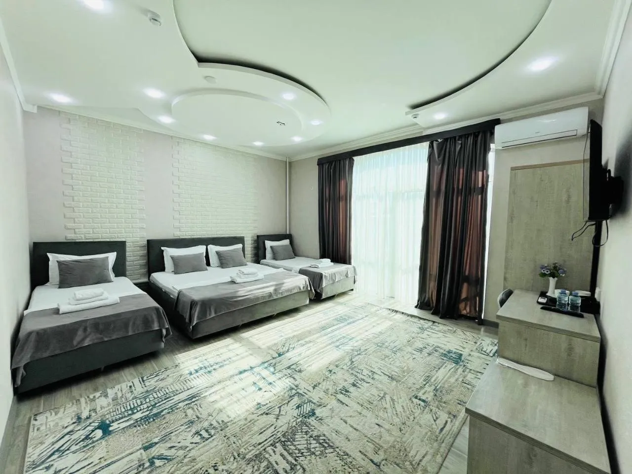 Bed in Hotel Shosh Boutique