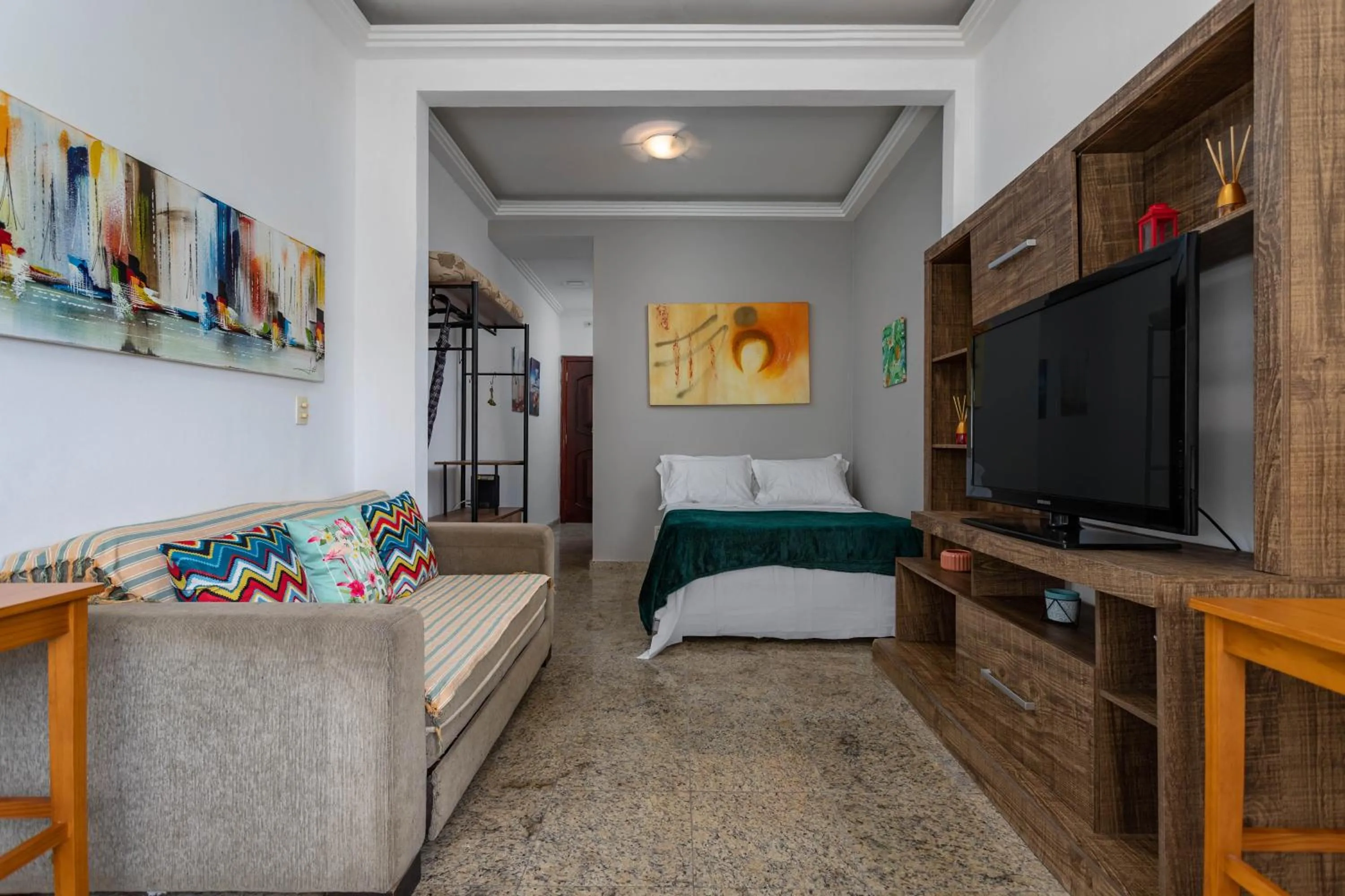 Living room, Bed in Atlântica Vista Mar com Charme