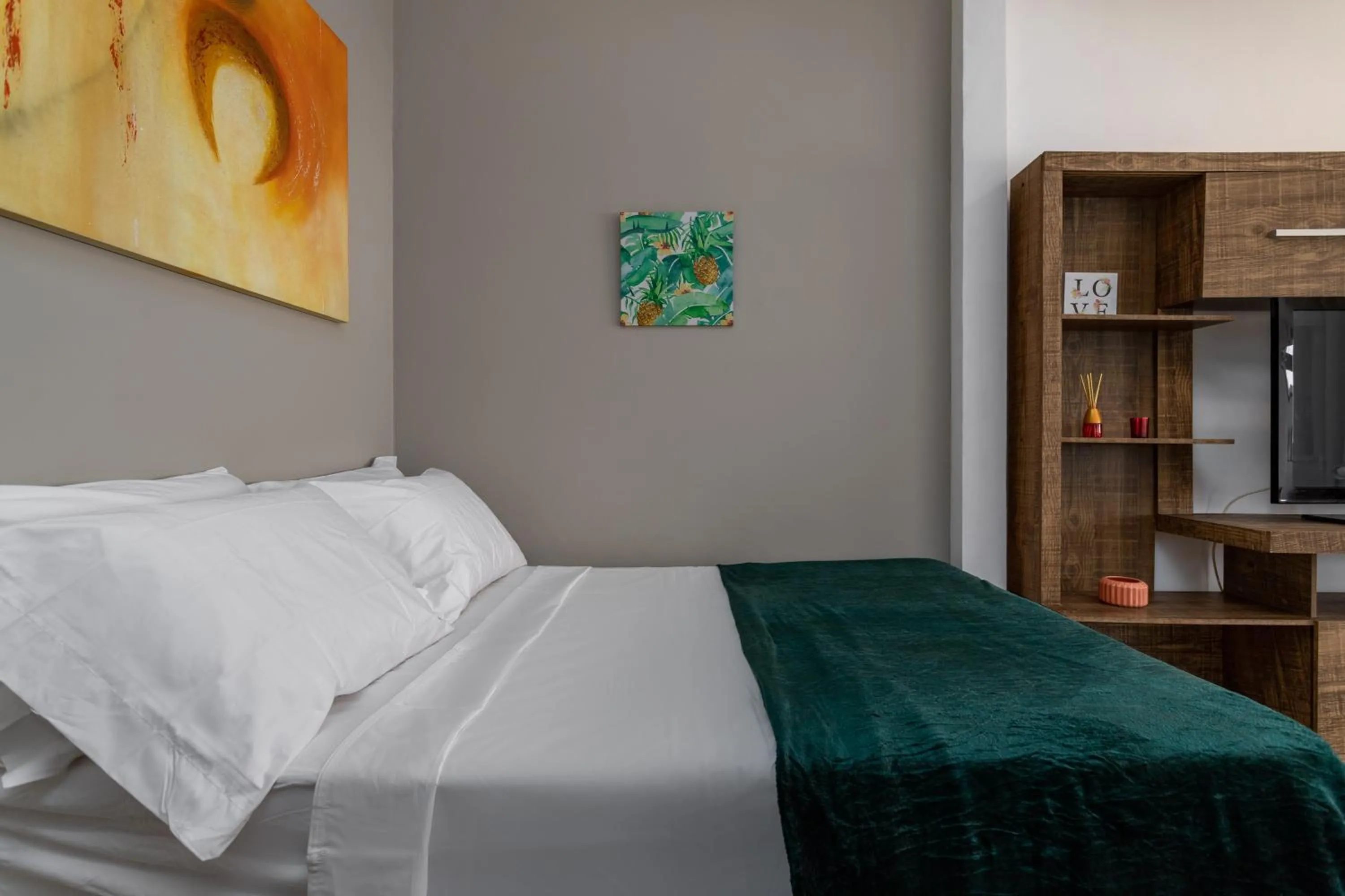 Photo of the whole room, Bed in Atlântica Vista Mar com Charme