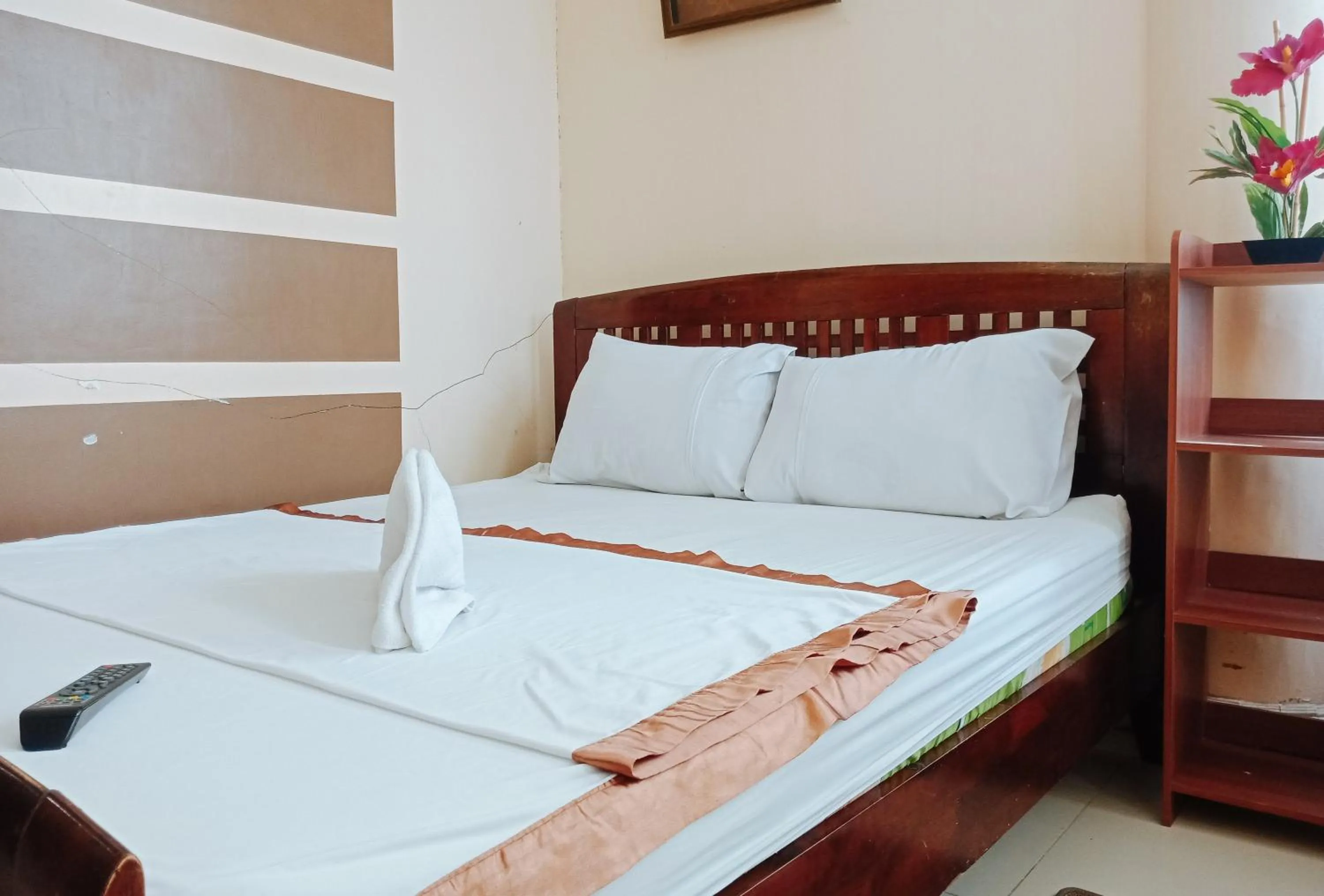 Bedroom in Villa Asuncion Country Inn and Resort Iloilo by RedDoorz