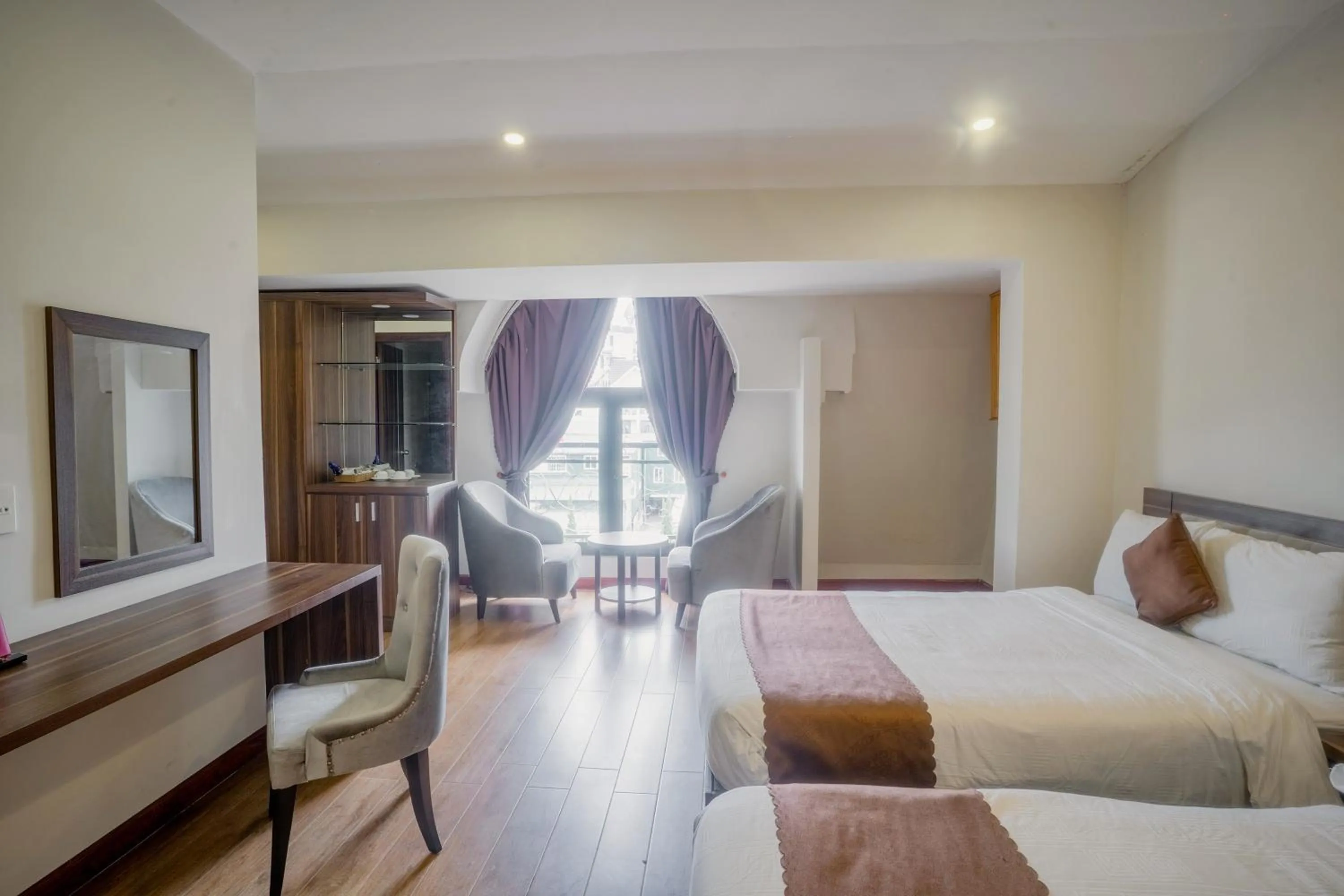 Seating area, Bed in Mai Khanh Hotel