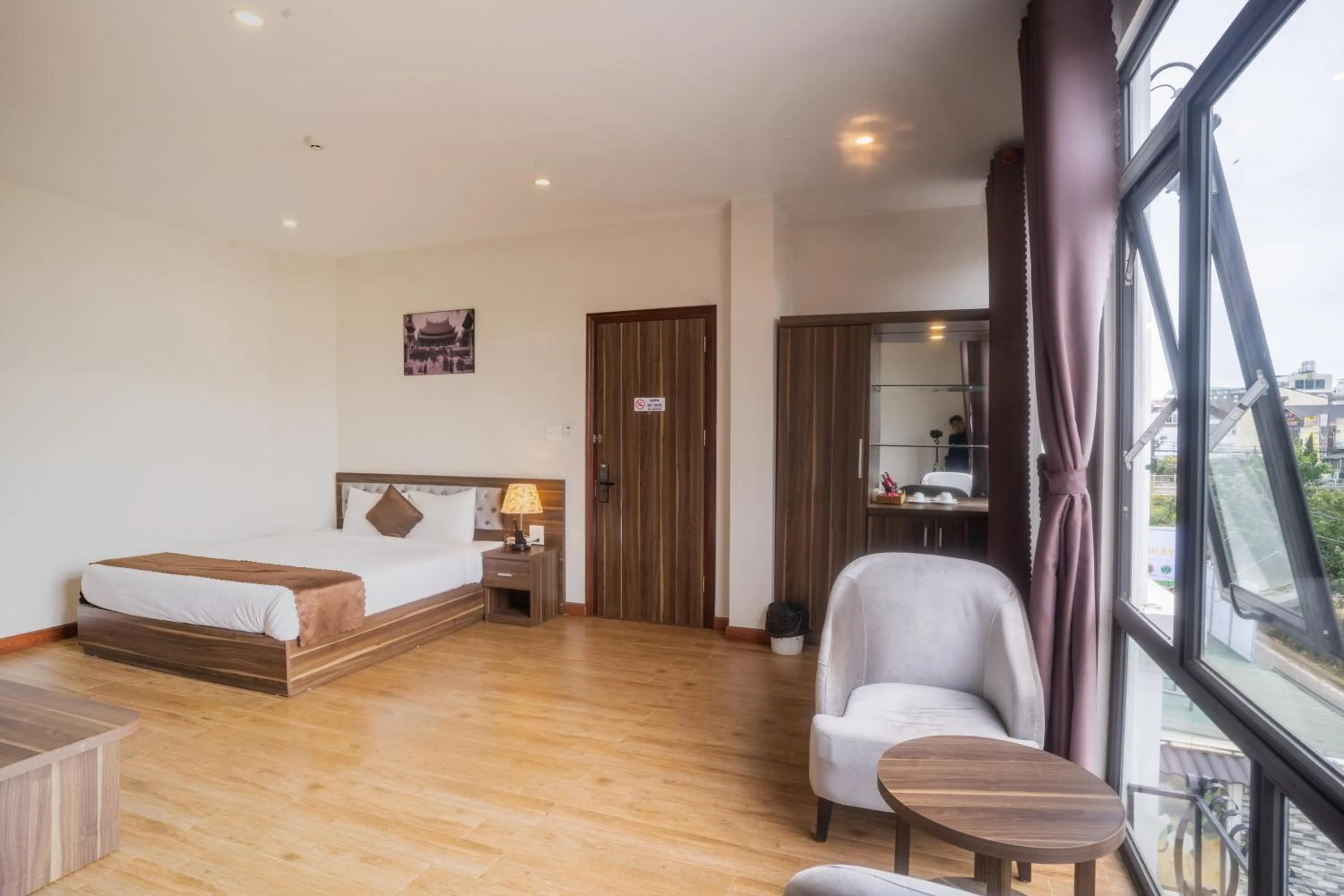 Bed in Mai Khanh Hotel