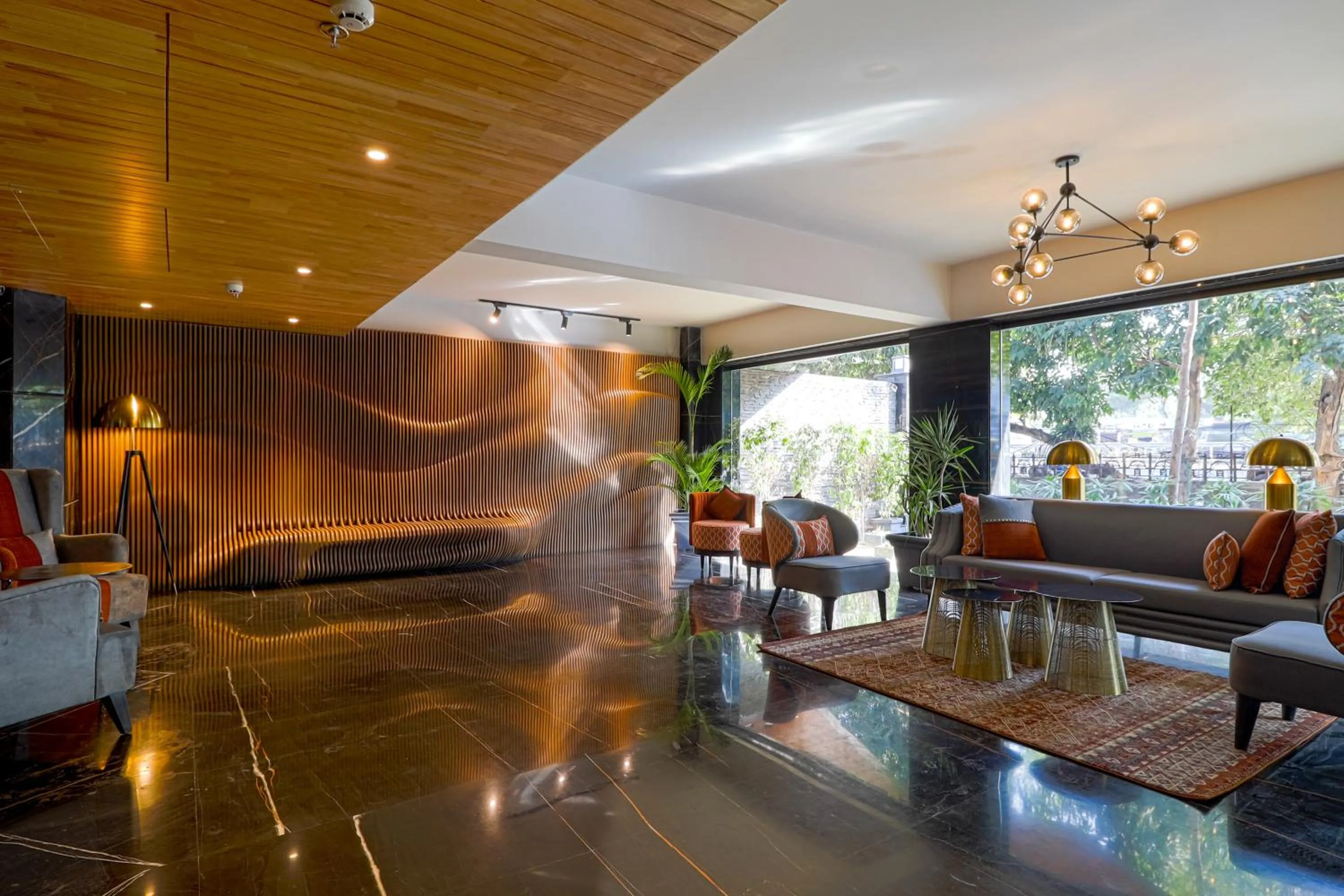 Lounge or bar in AIR by Ahuja Residences