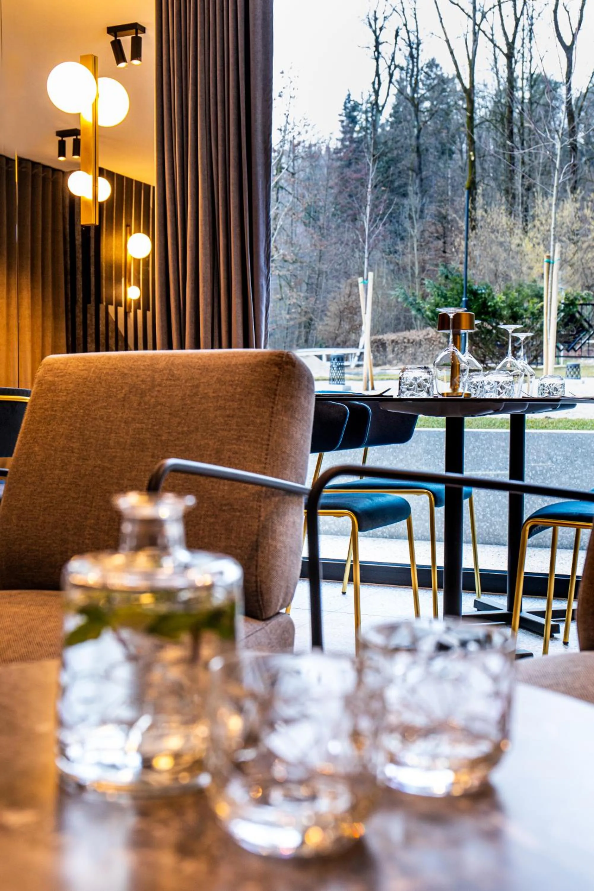 Restaurant/places to eat in Hotel Čad