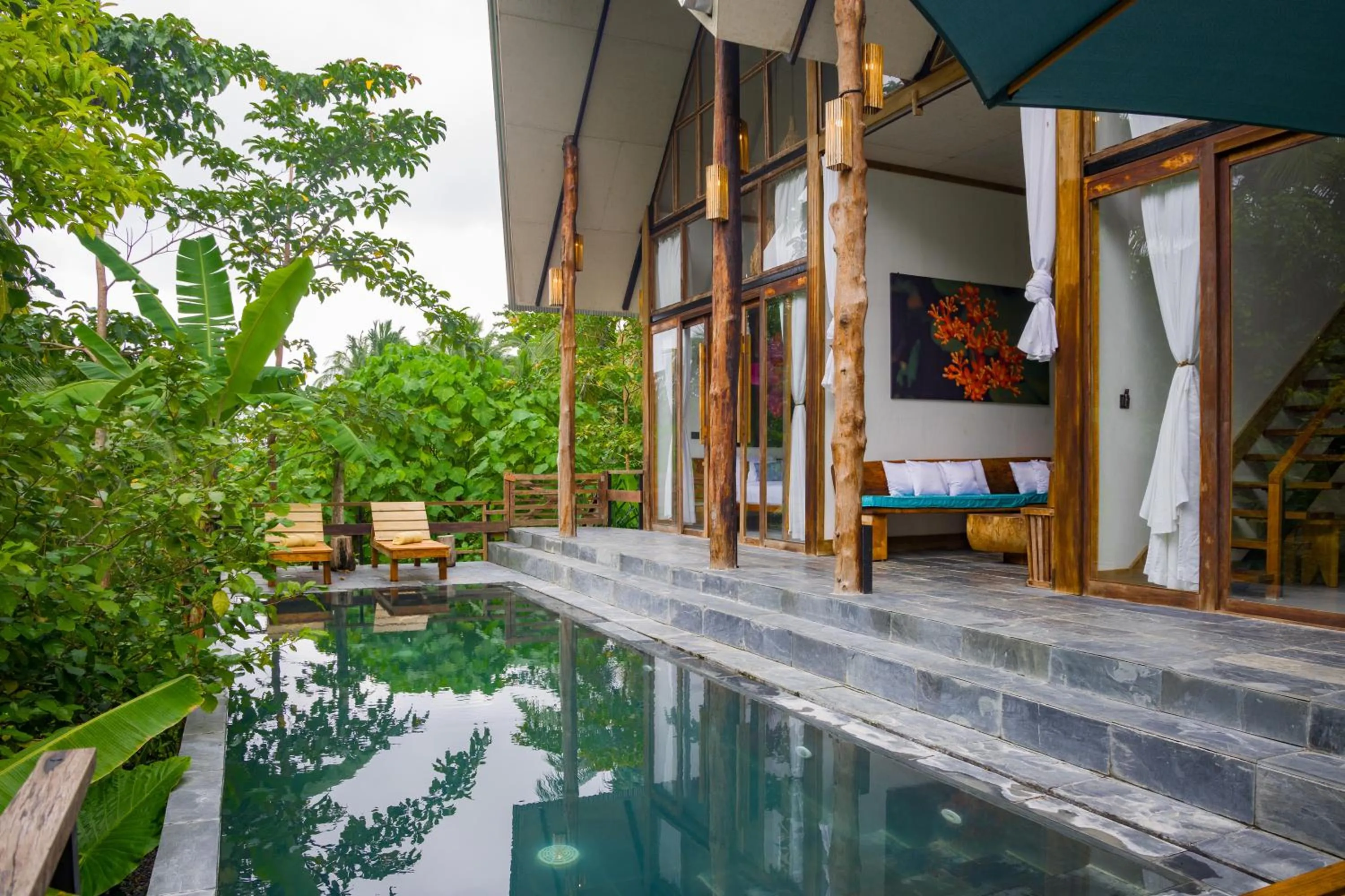 Swimming pool in Satya Boutique Resort & Spa