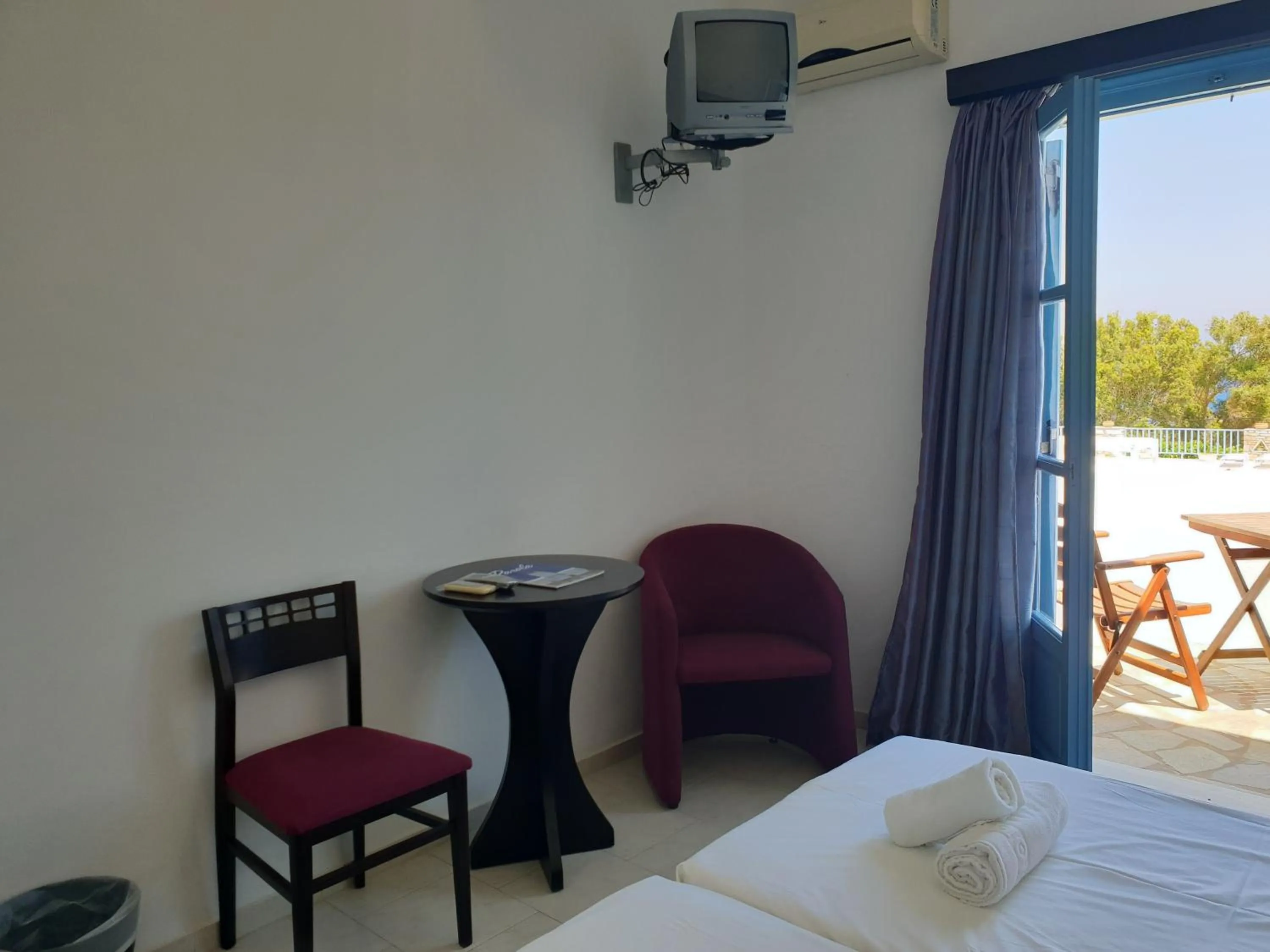 Captain's Rocks Hotel