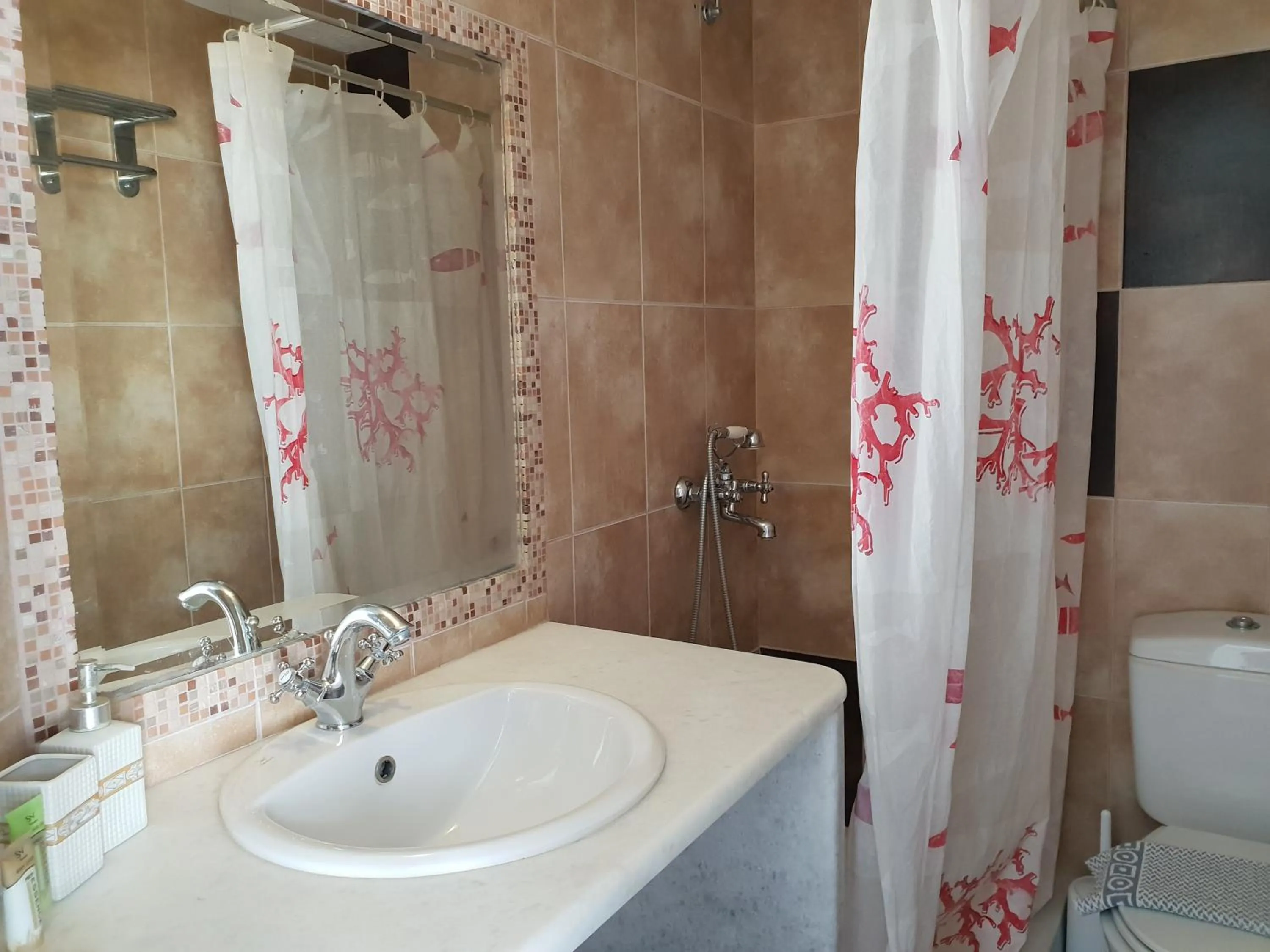 Captain's Rocks Hotel