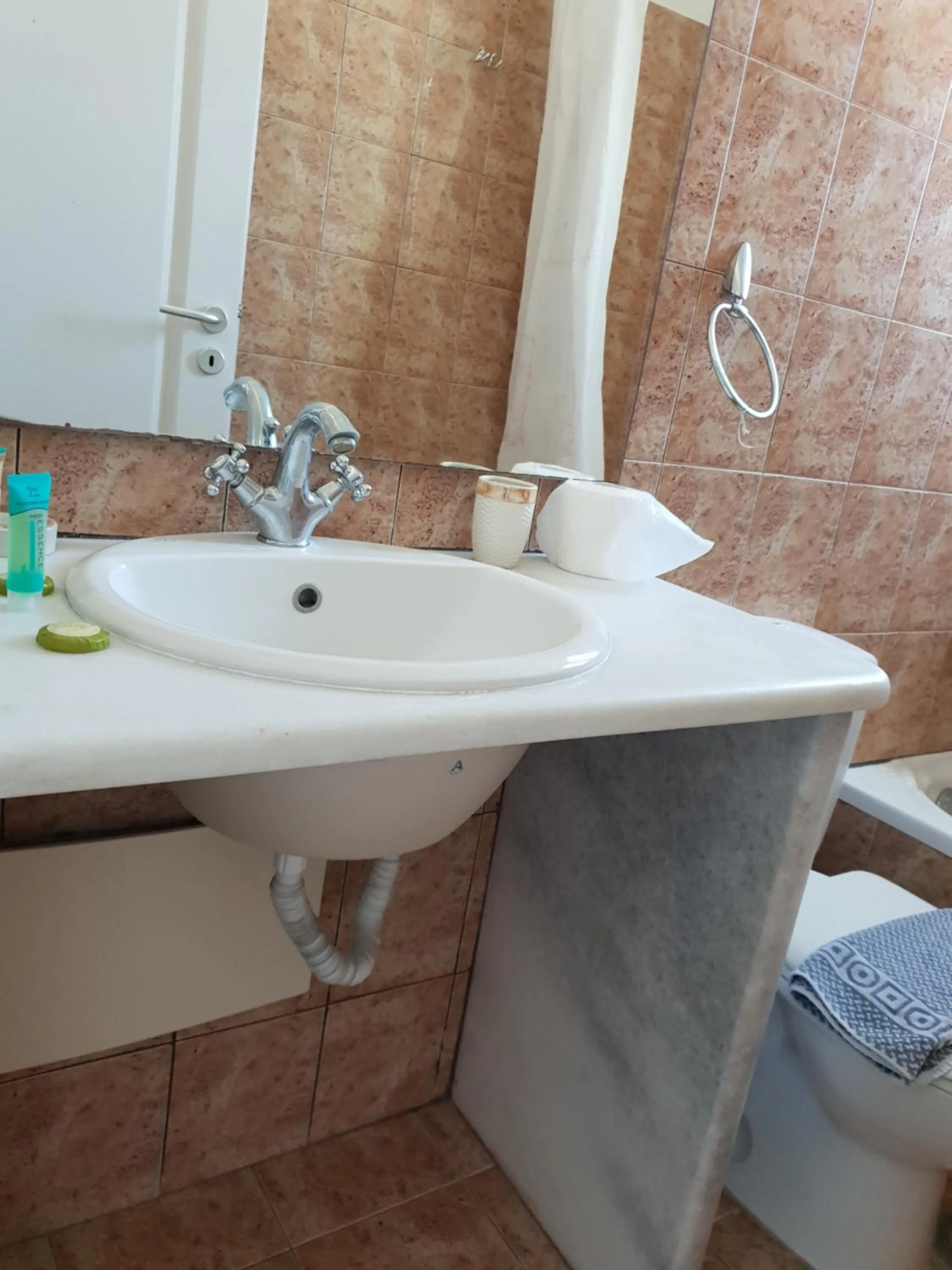 Captain's Rocks Hotel