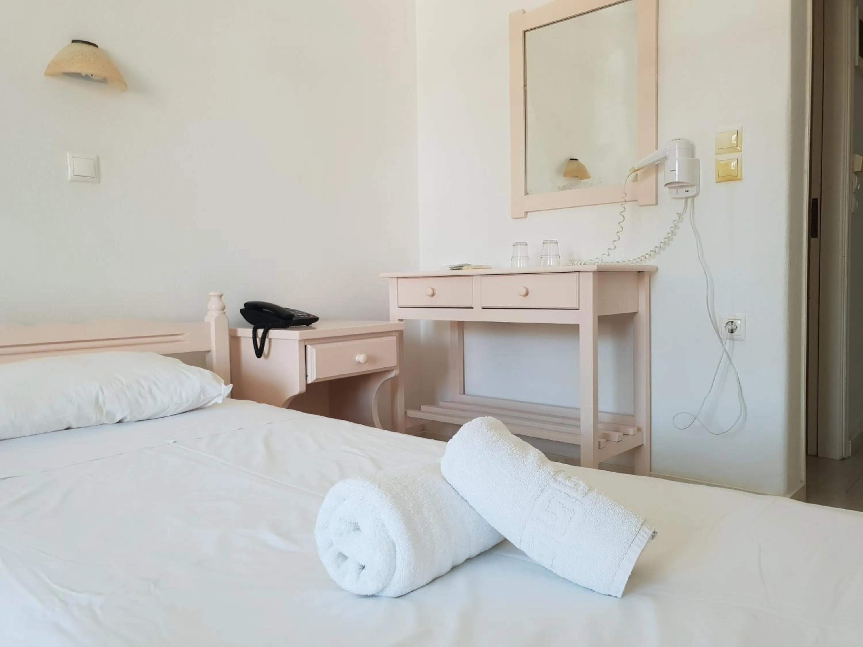 Captain's Rocks Hotel