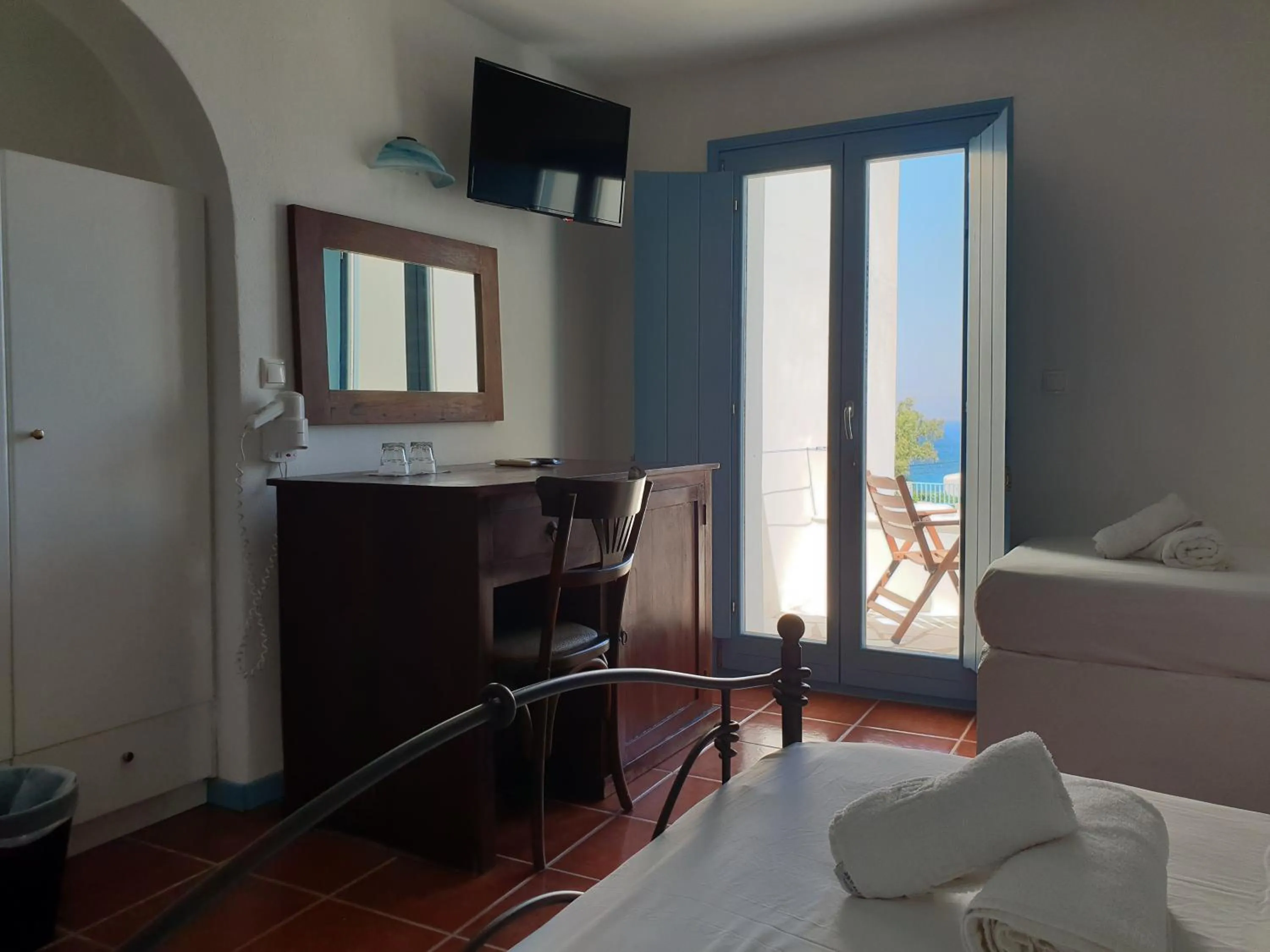 Captain's Rocks Hotel