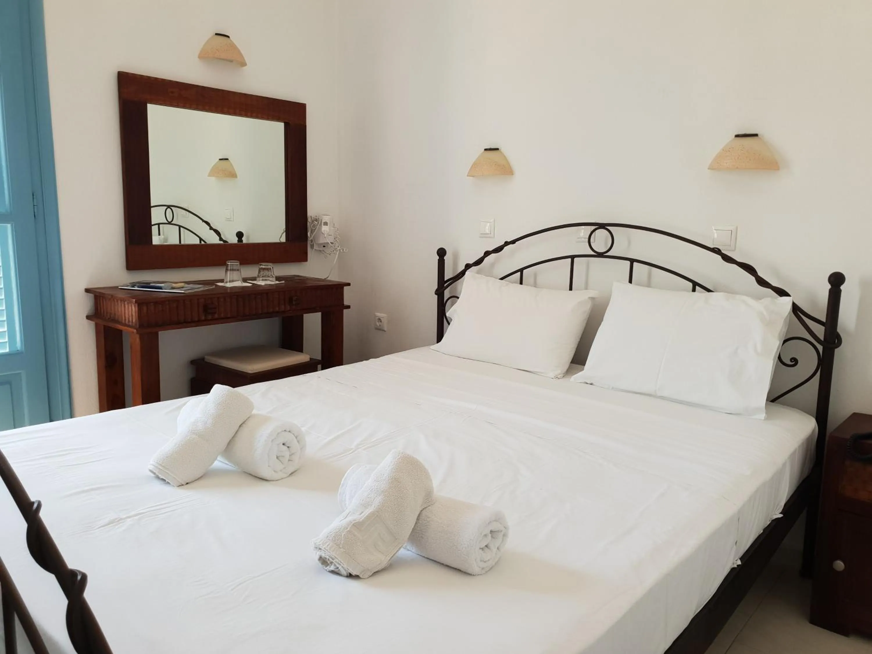 Captain's Rocks Hotel