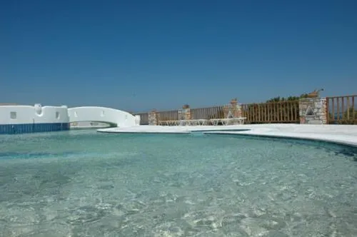 Captain's Rocks Hotel