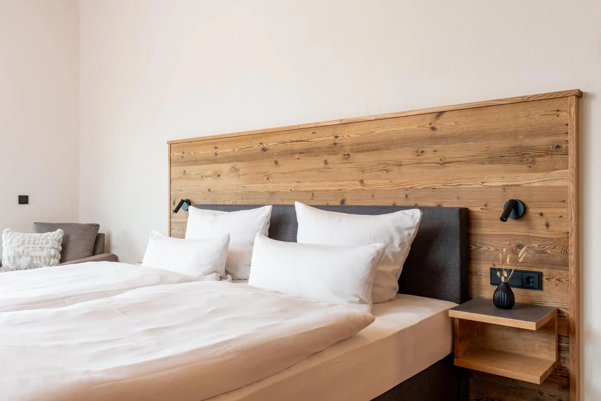 Balcony/Terrace, Bed in Hotel Bergflair