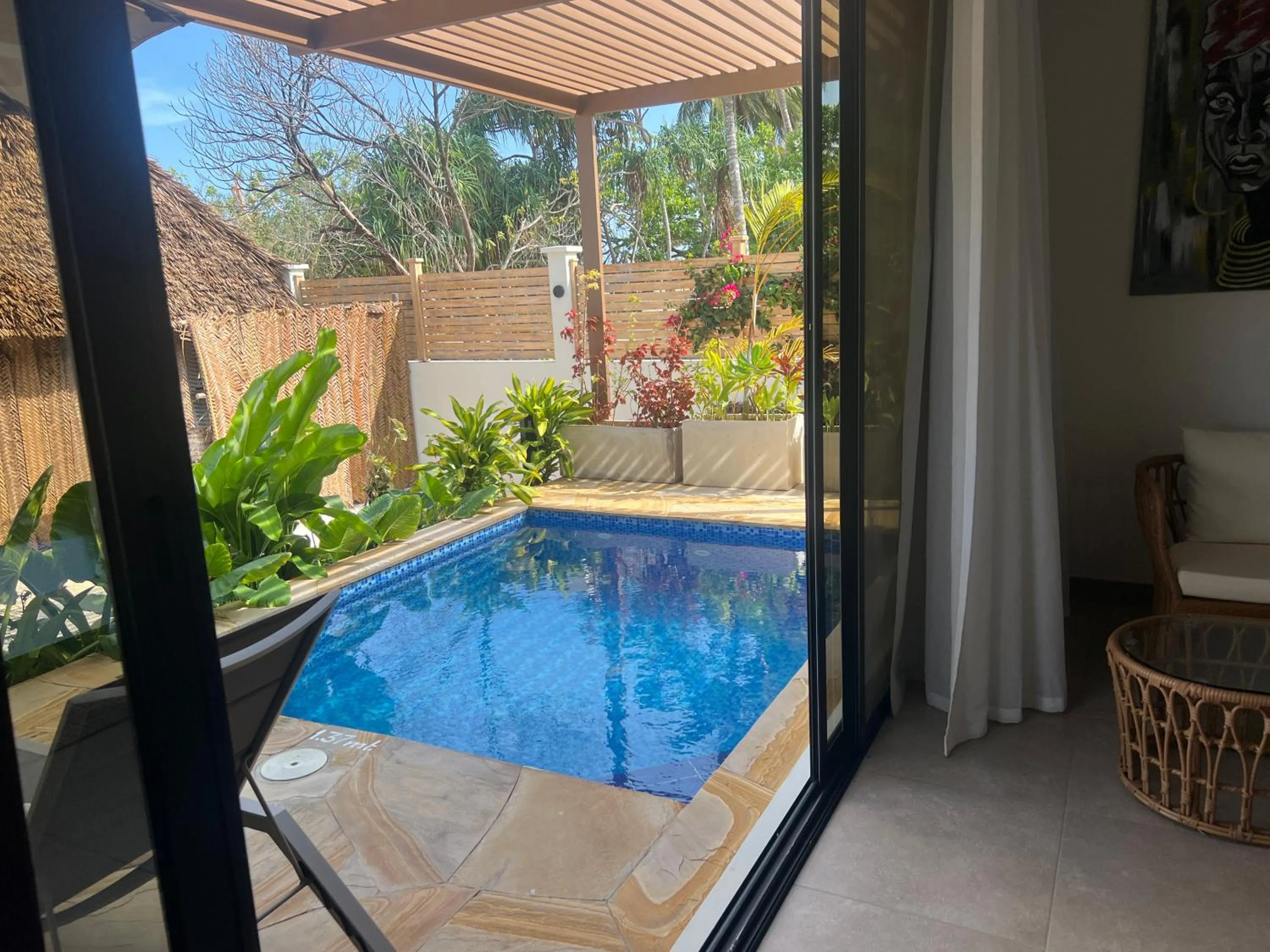 Swimming pool in TOA Hotel & Spa Zanzibar