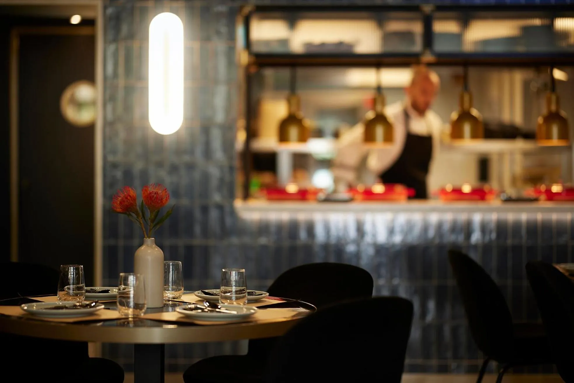 Restaurant/places to eat in The Port Square Hotel