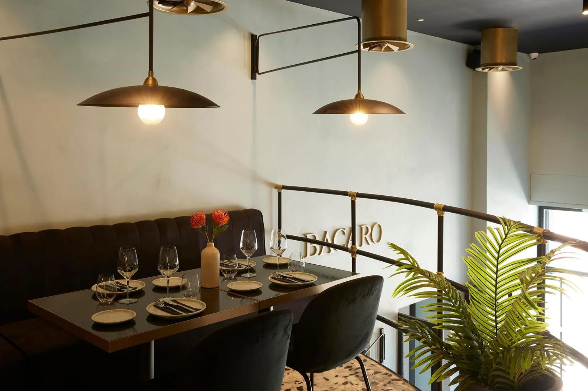 Restaurant/places to eat in The Port Square Hotel