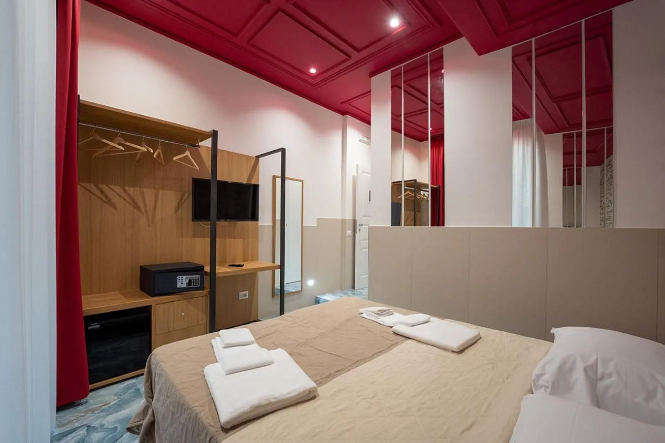 Bed in P.C. Boutique Medina H. Napoli Centro, by Clapa Group
