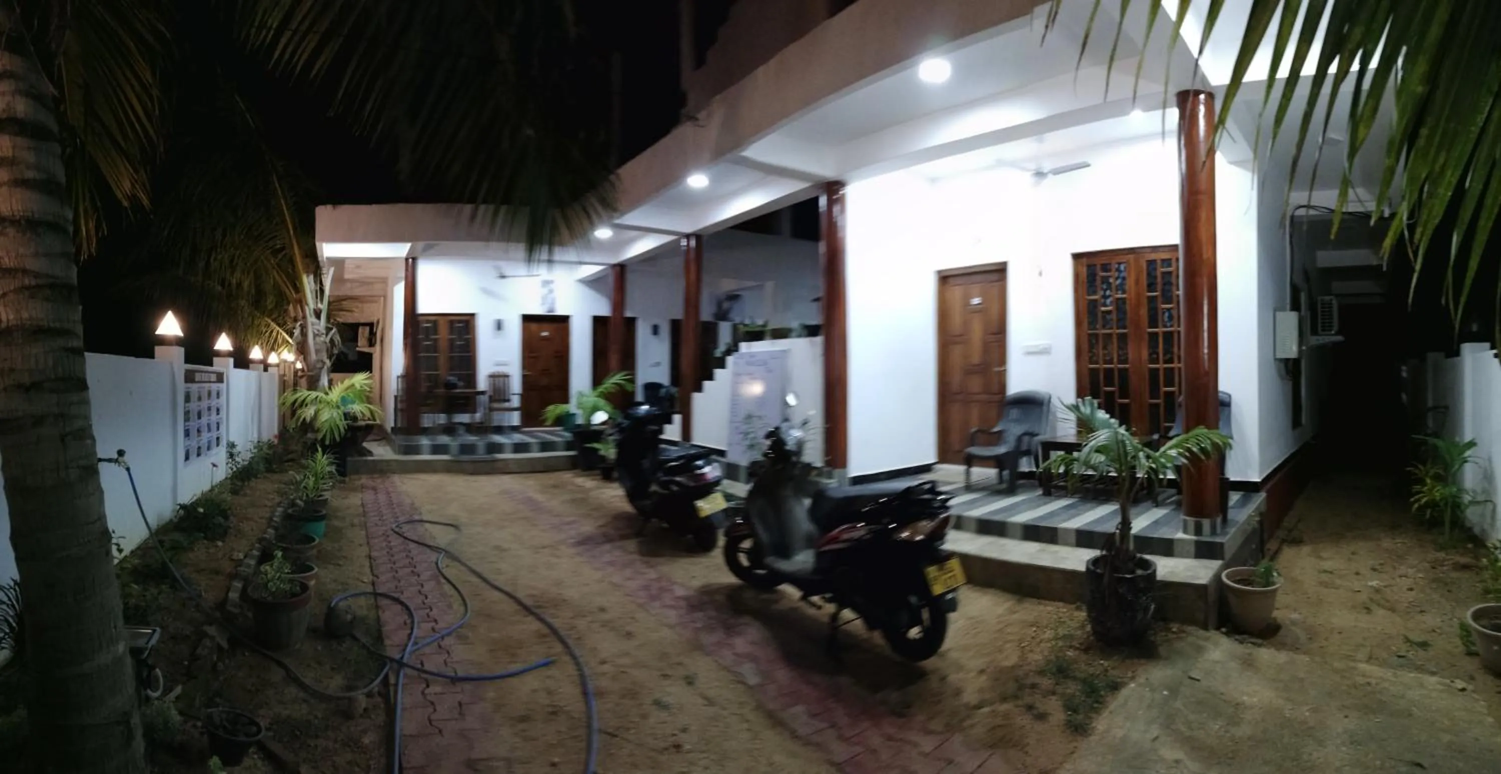 Patio in Dive beach palace