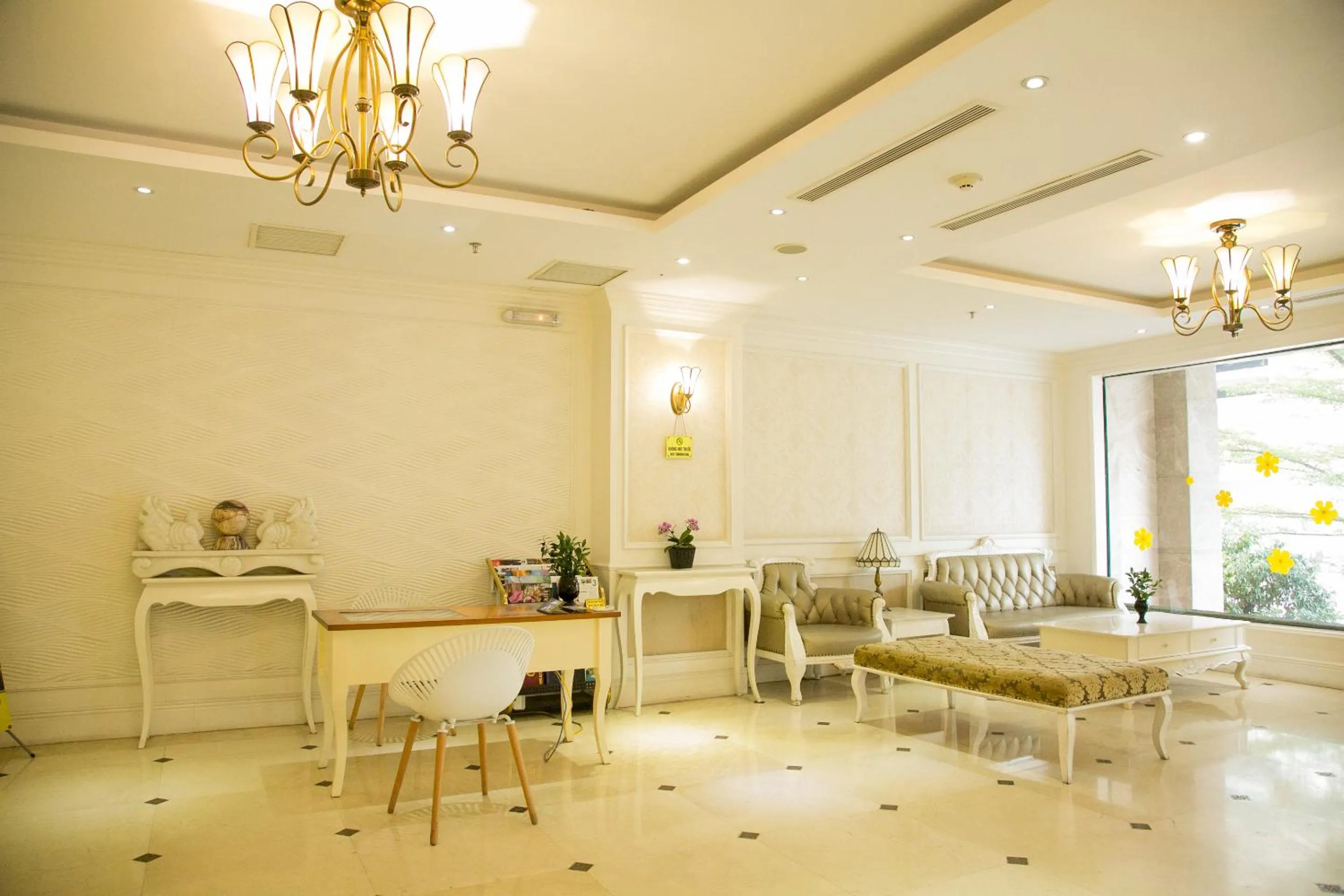 Lobby or reception in CityBay Palace Hạ Long Hotel