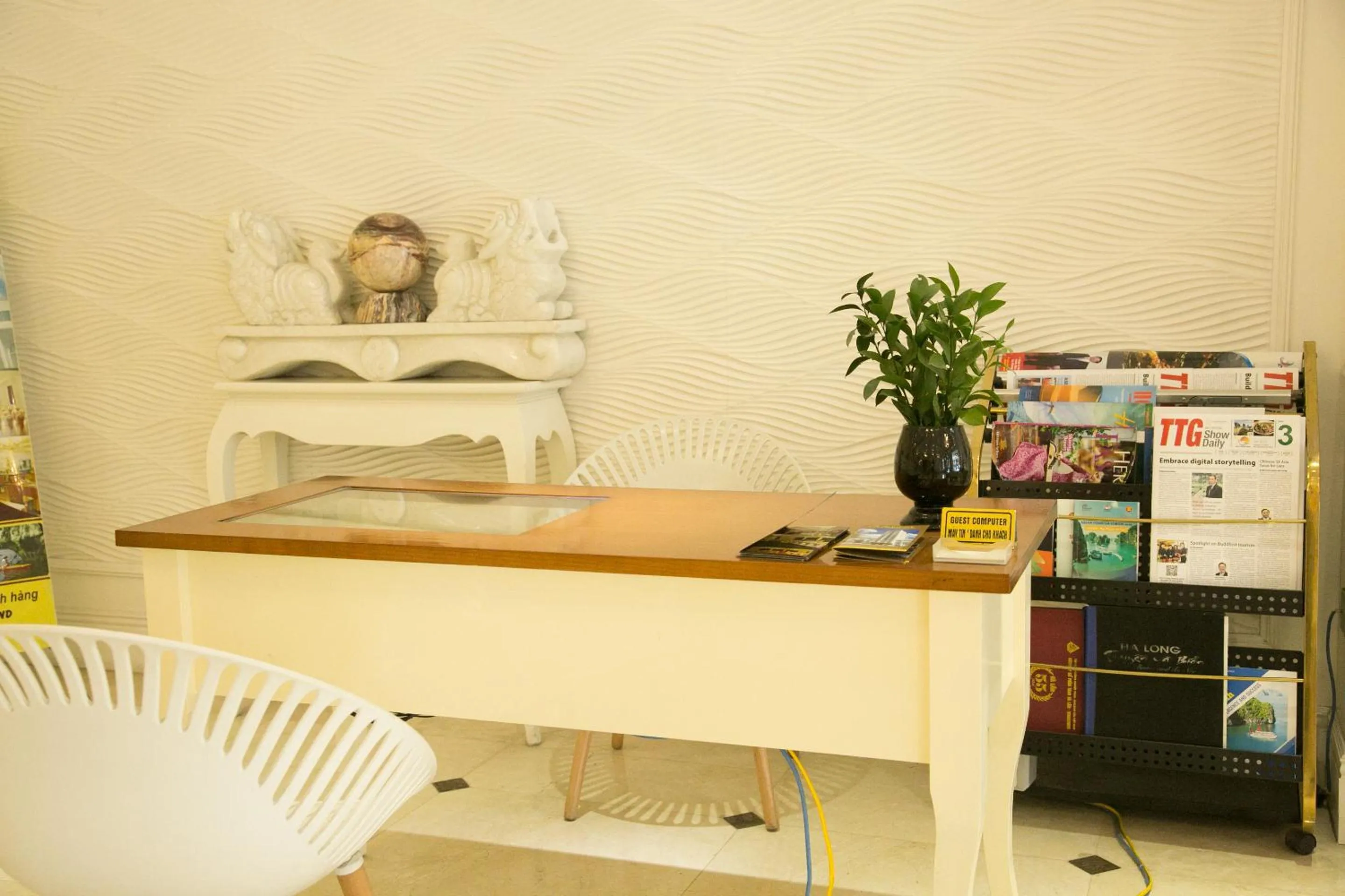 Lobby or reception in CityBay Palace Hạ Long Hotel