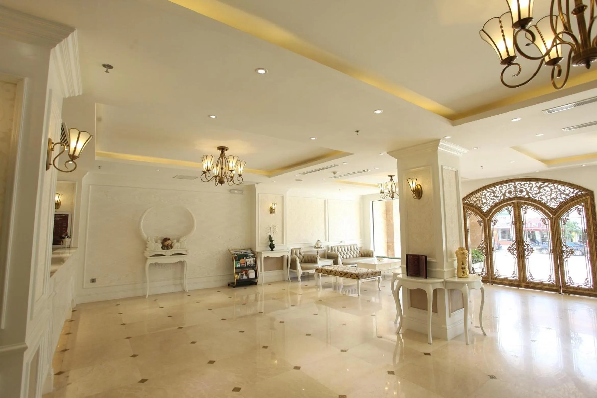 Lobby or reception in CityBay Palace Hạ Long Hotel