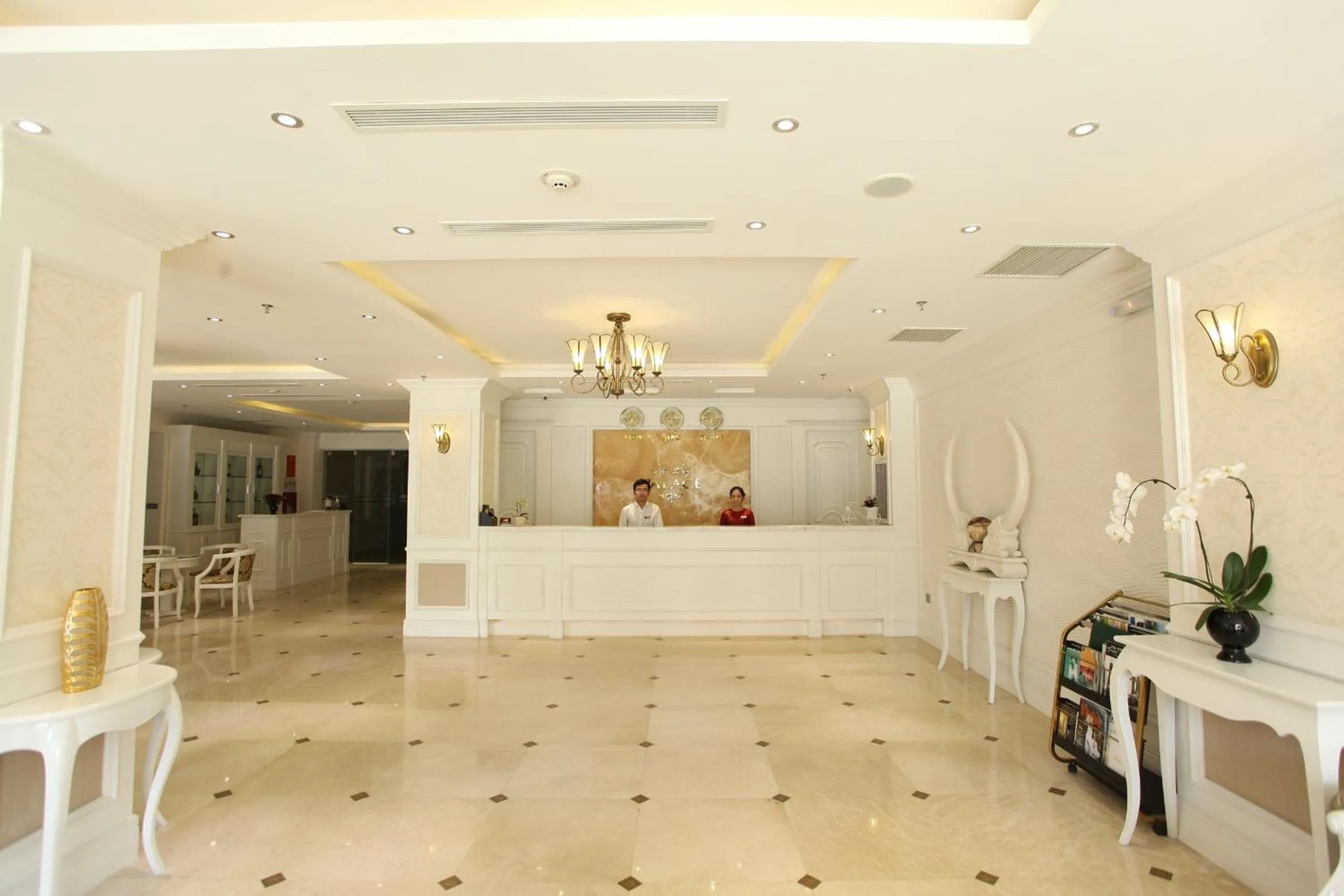 Lobby or reception in CityBay Palace Hạ Long Hotel